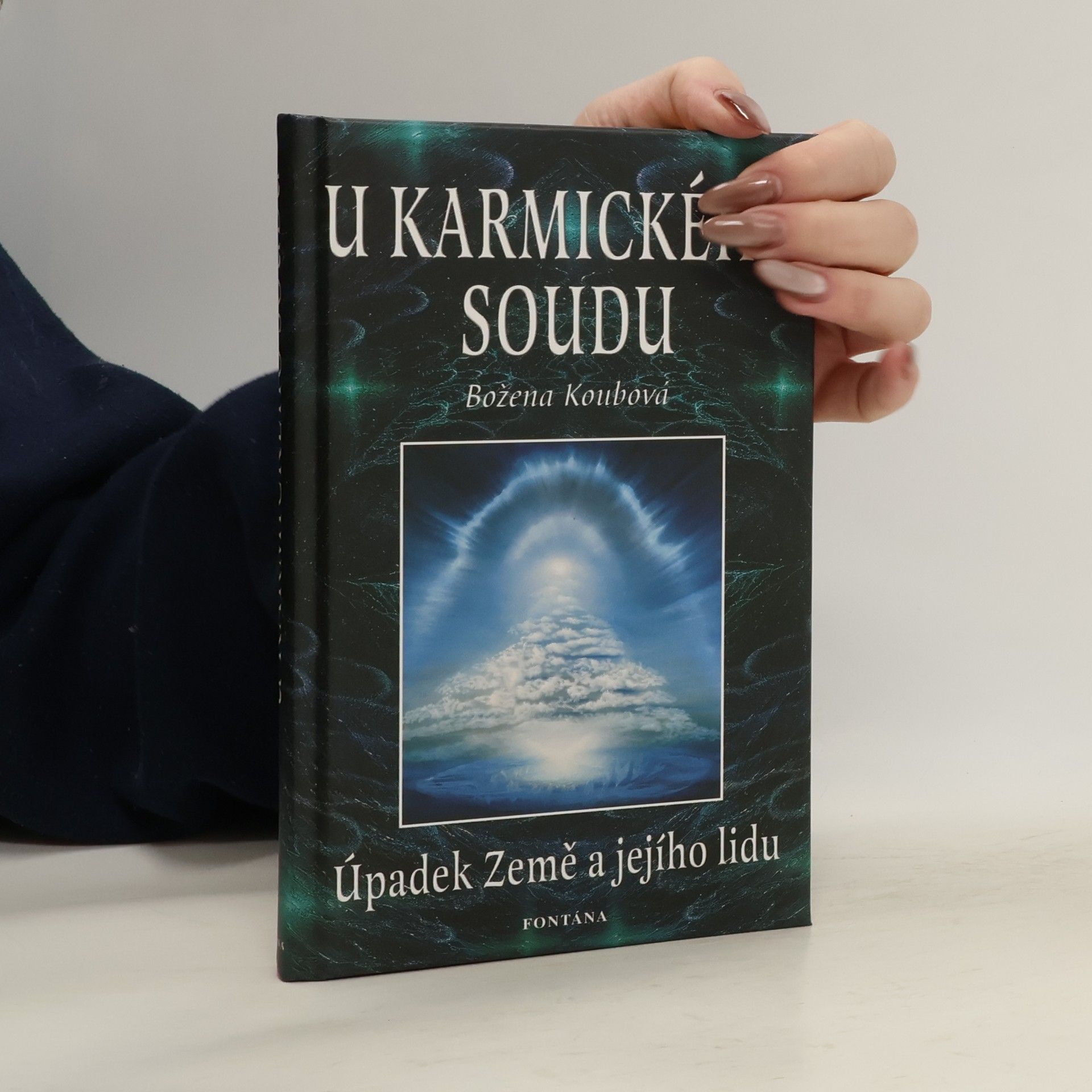 Koubová Božena U karmického soudu