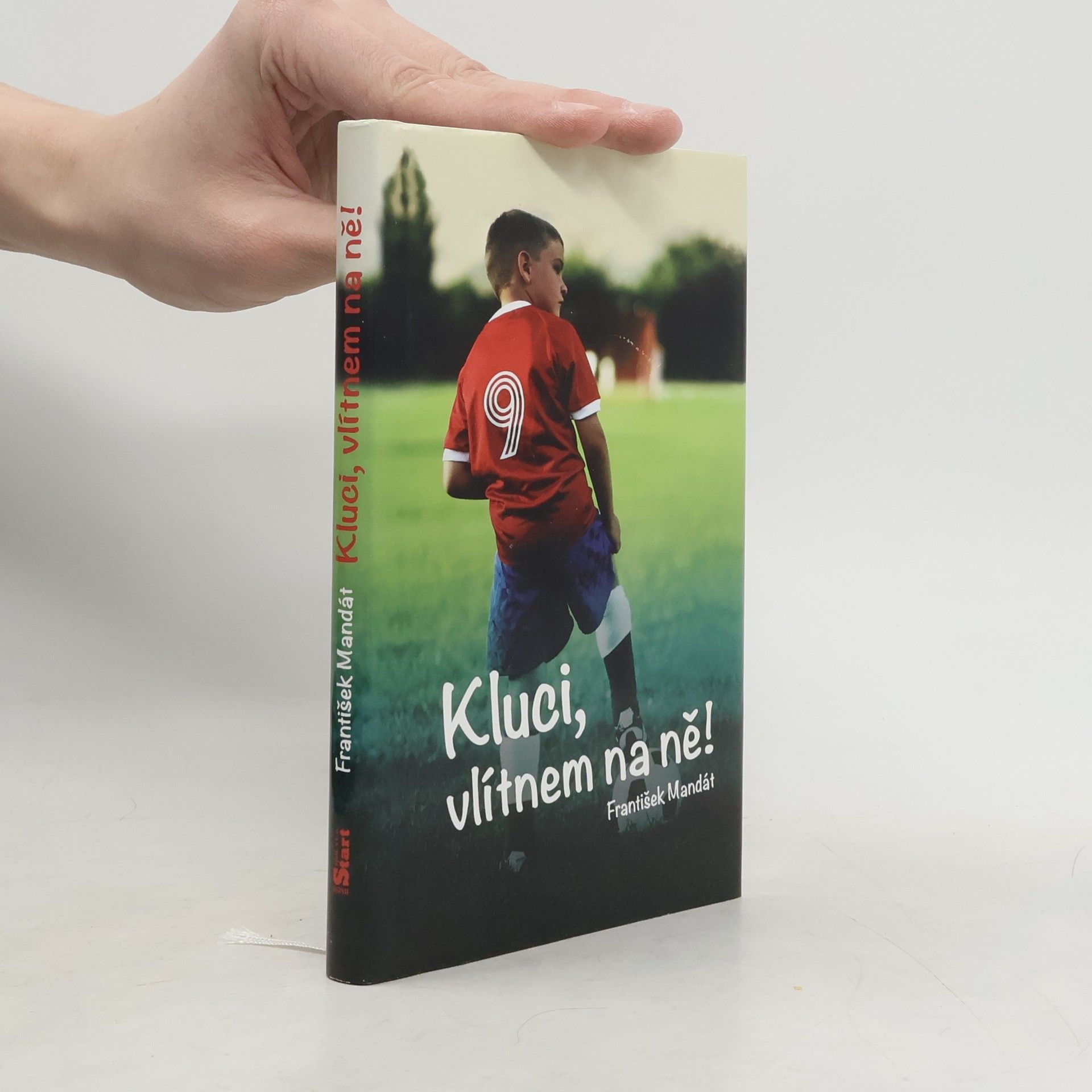 František Mandát Kluci, vlítnem na ně!