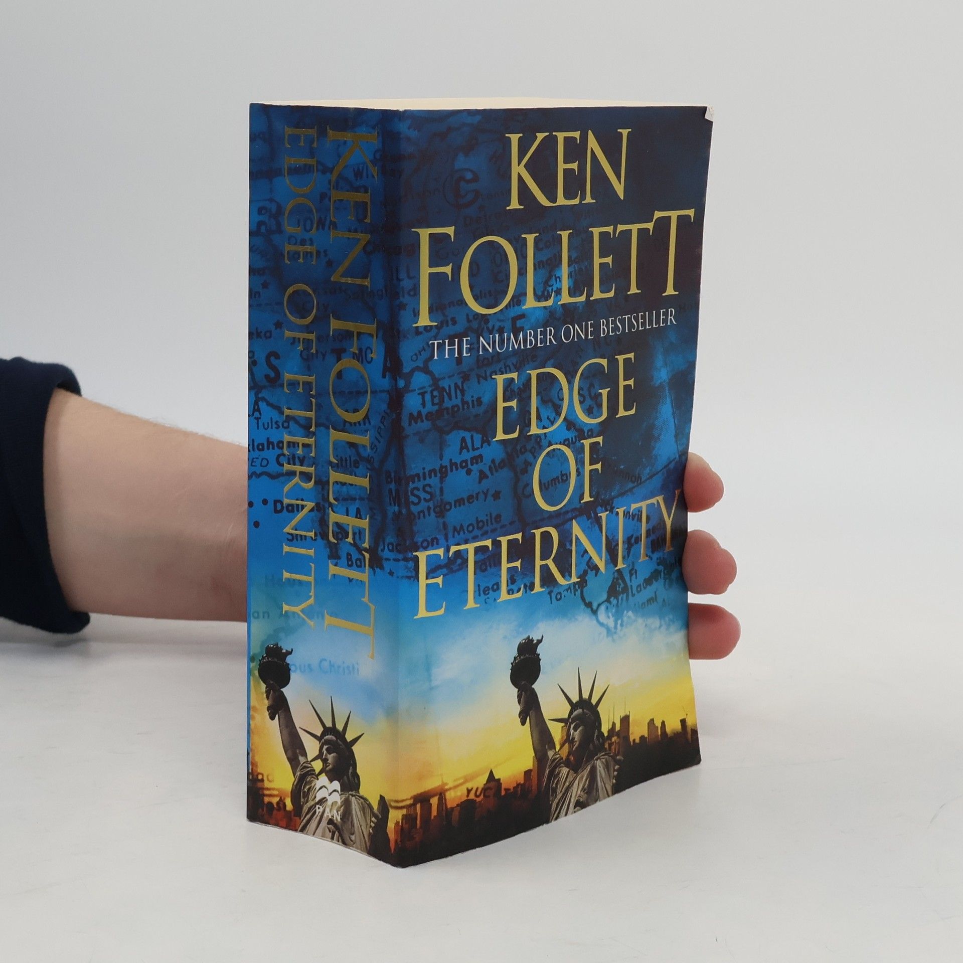 Ken Follett Edge of Eternity