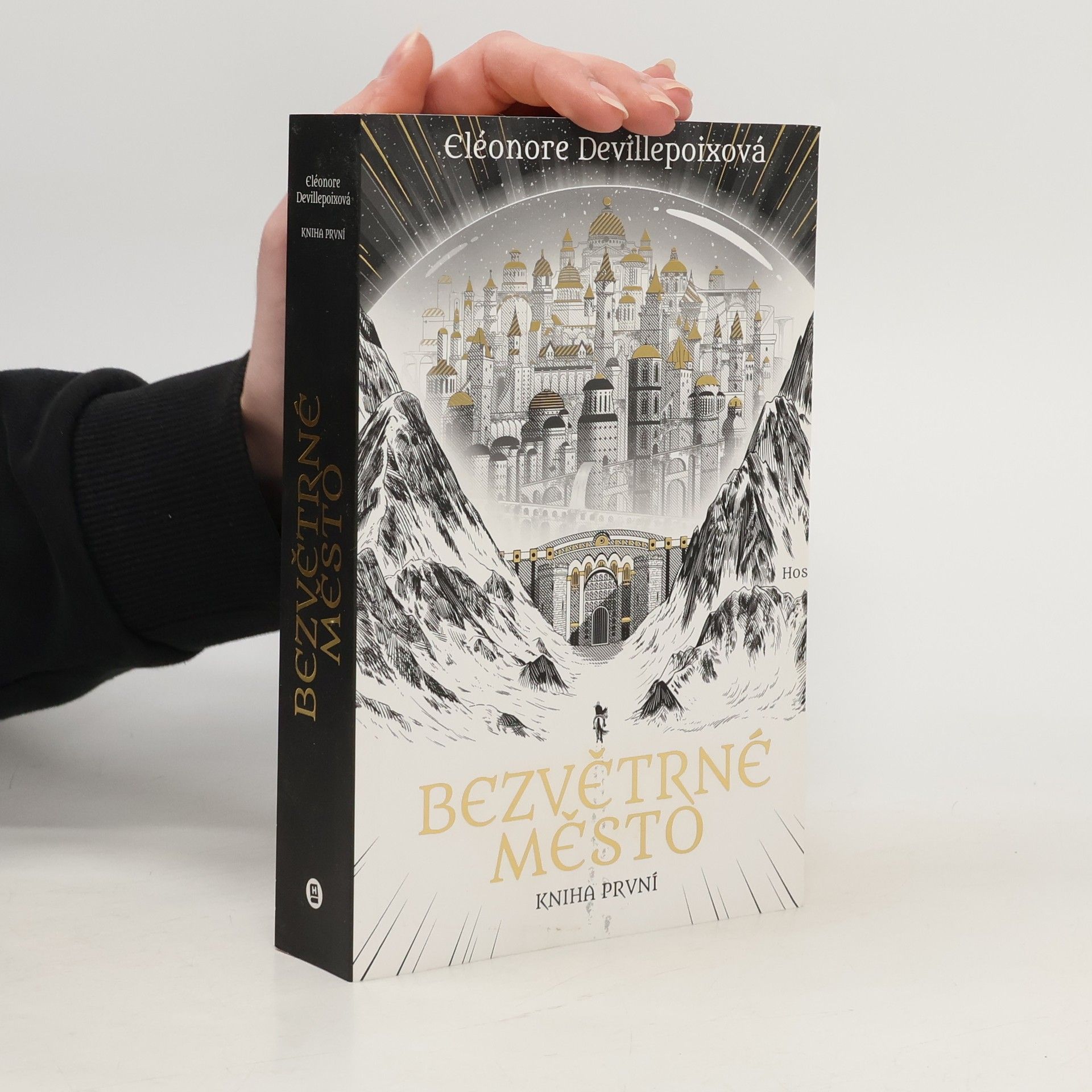 Éléonore Devillepoix Bezvětrné město (kniha první)