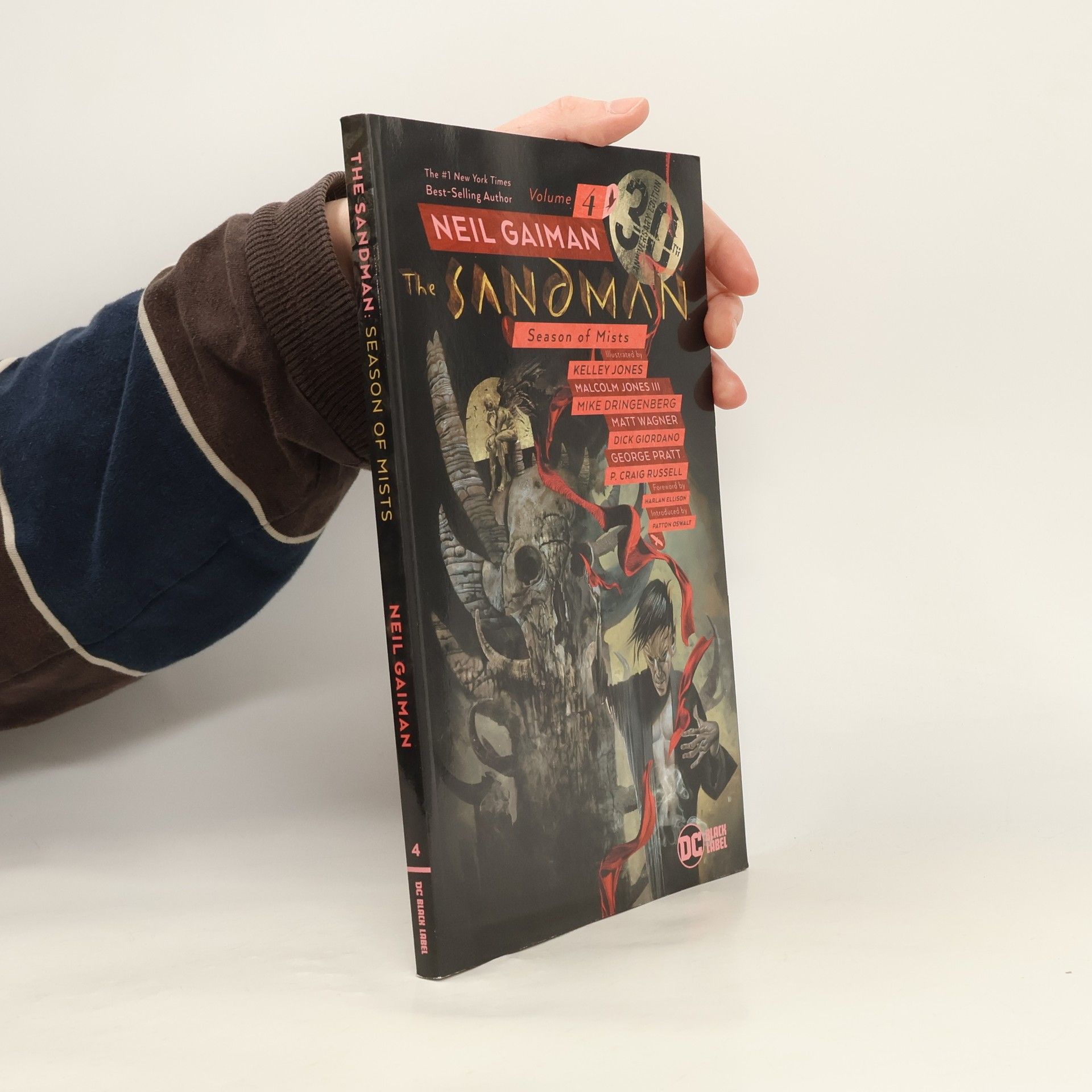 The Sandman. Volume 4, Season of mists