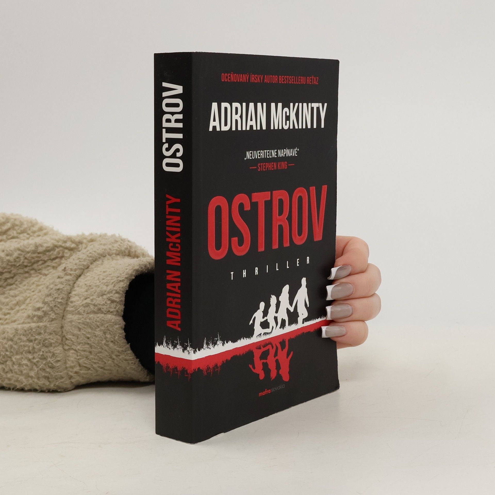 Adrian McKinty Ostrov
