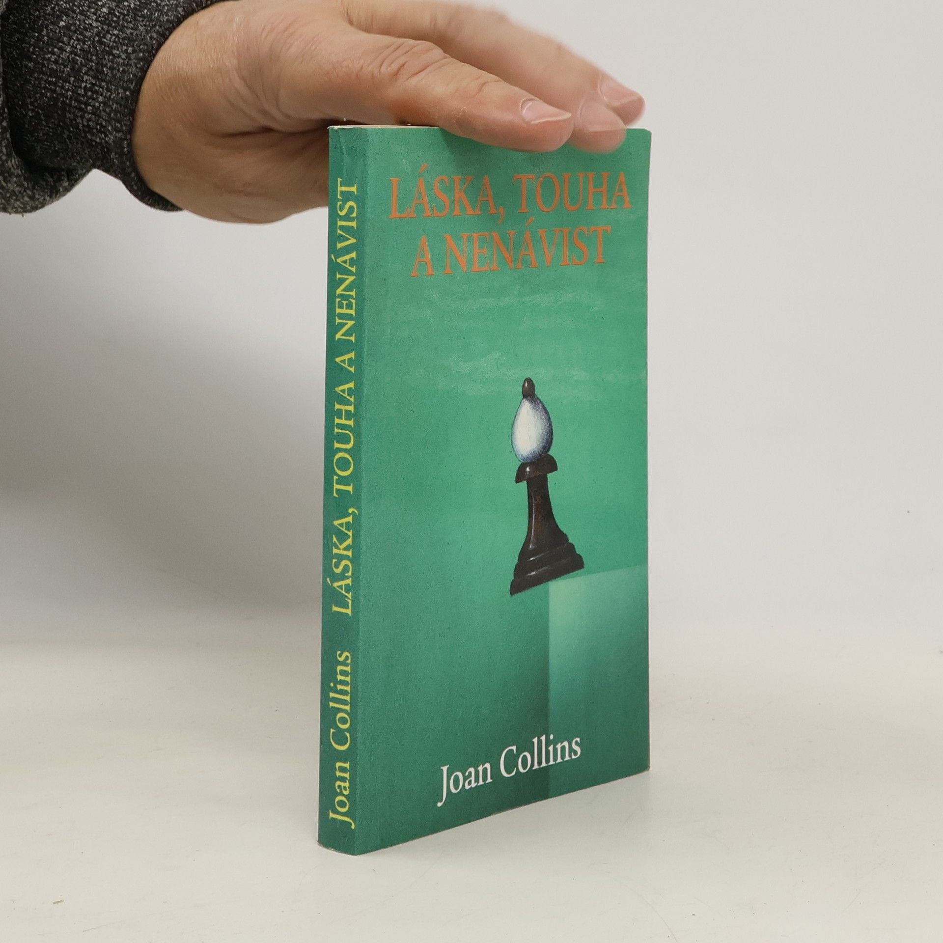 Joan Collins Láska, touha a nenávist