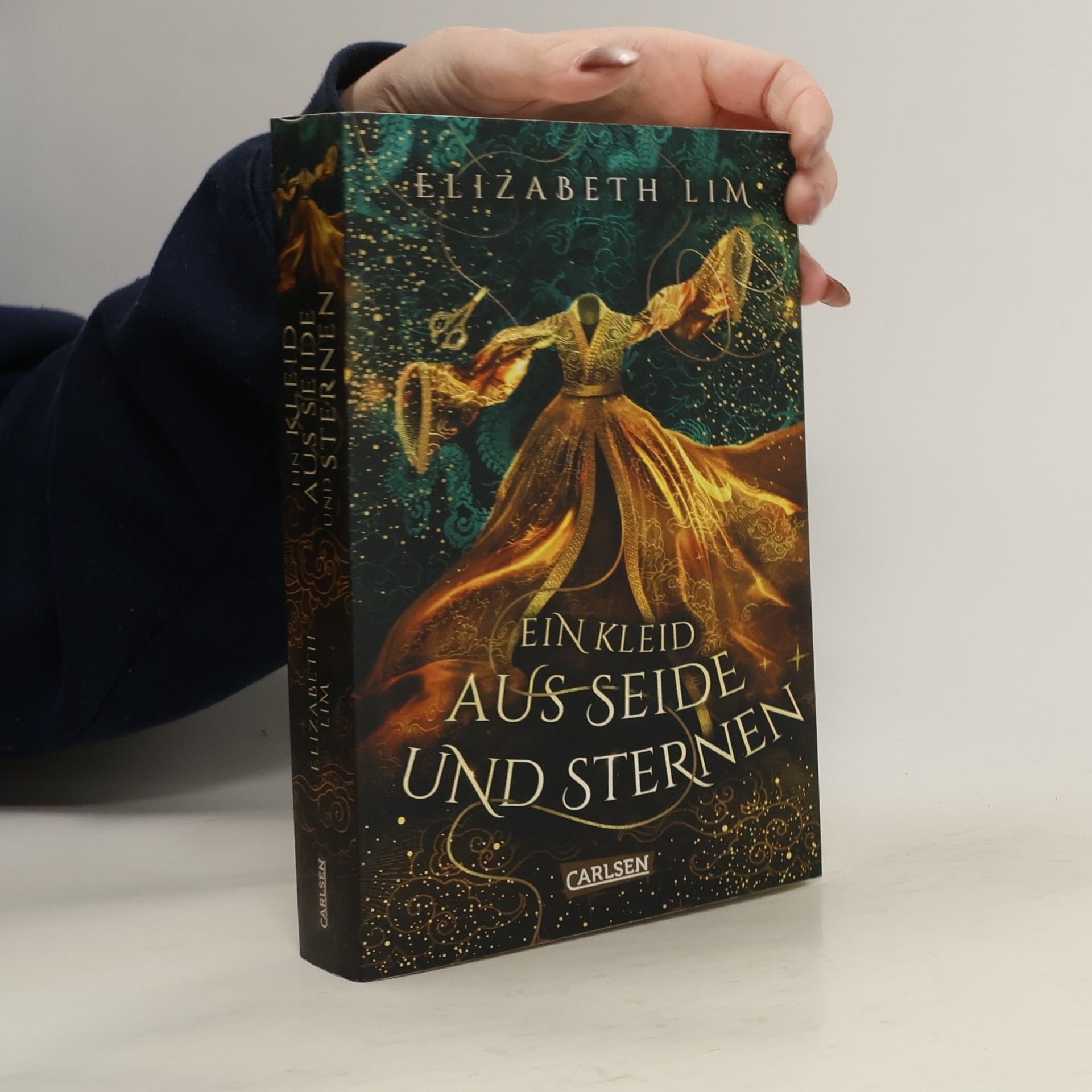 Elizabeth Lim Ein Kleid aus Seide und Sternen