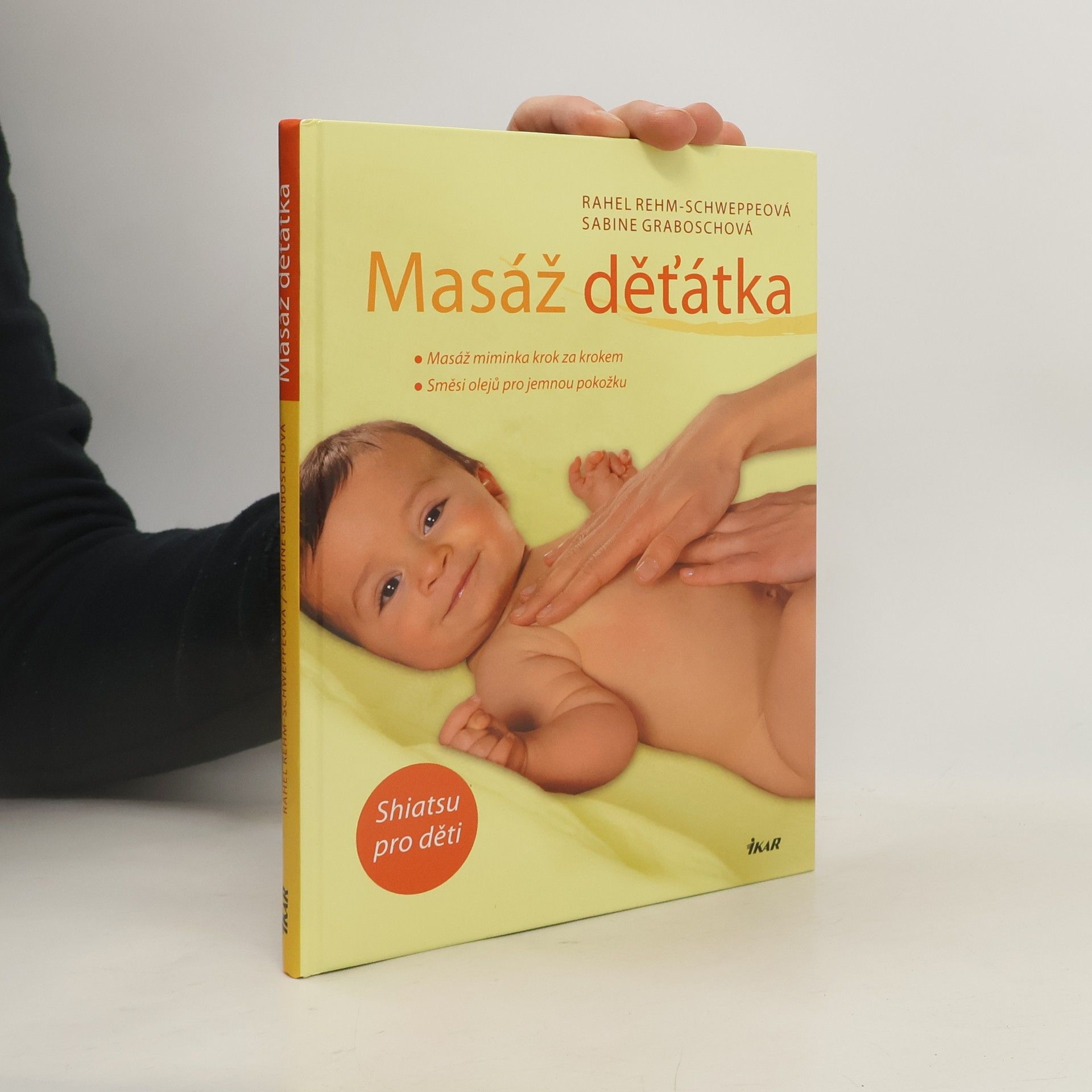 Rahel RehmSchweppe Masáž děťátka