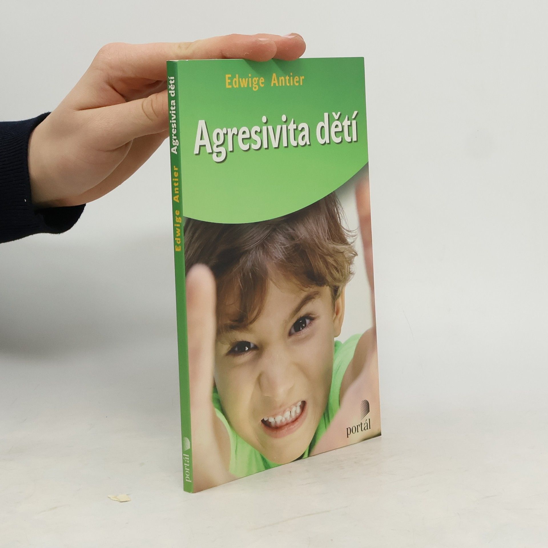 Edwige Antier Agresivita dětí