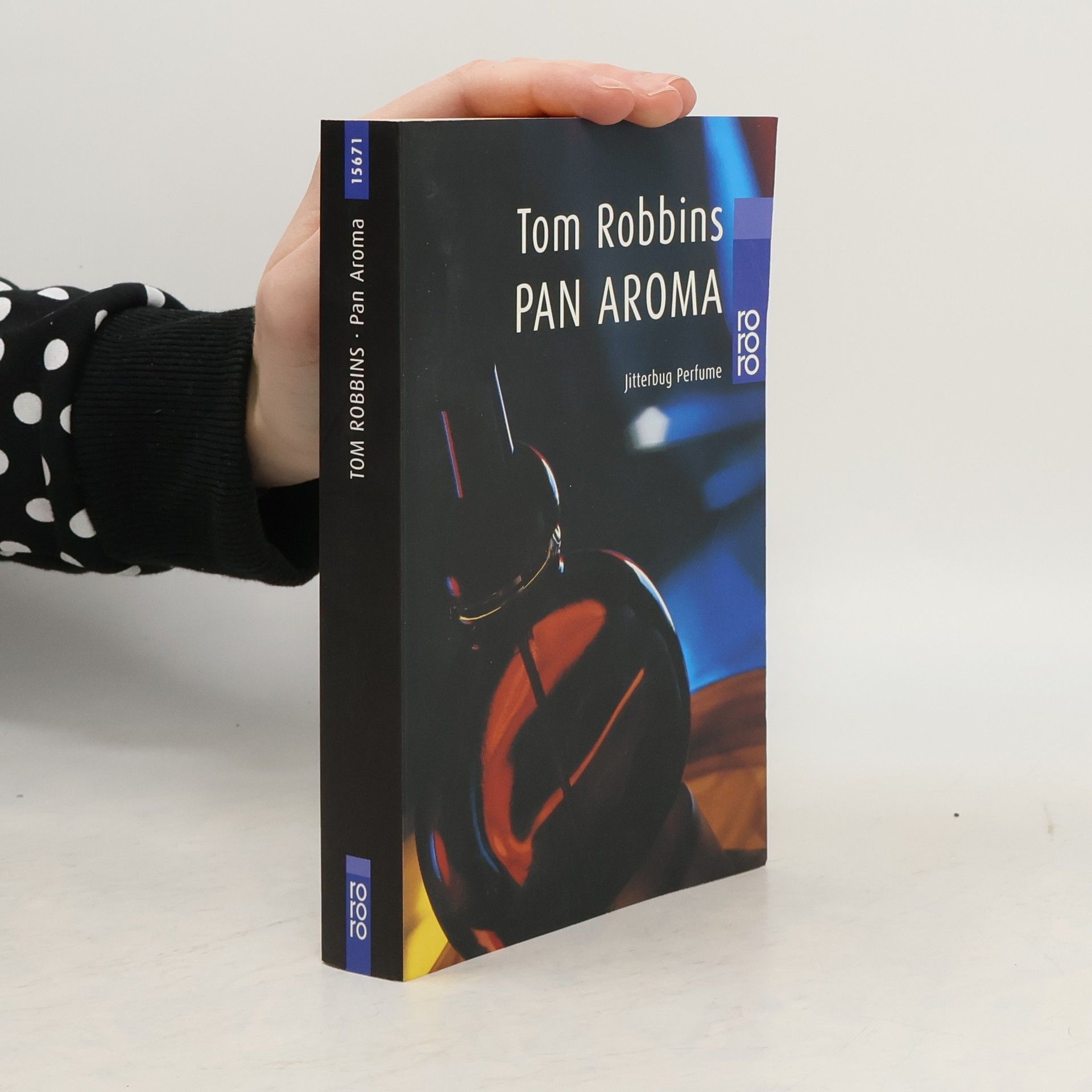 Tom Robbins Pan Aroma