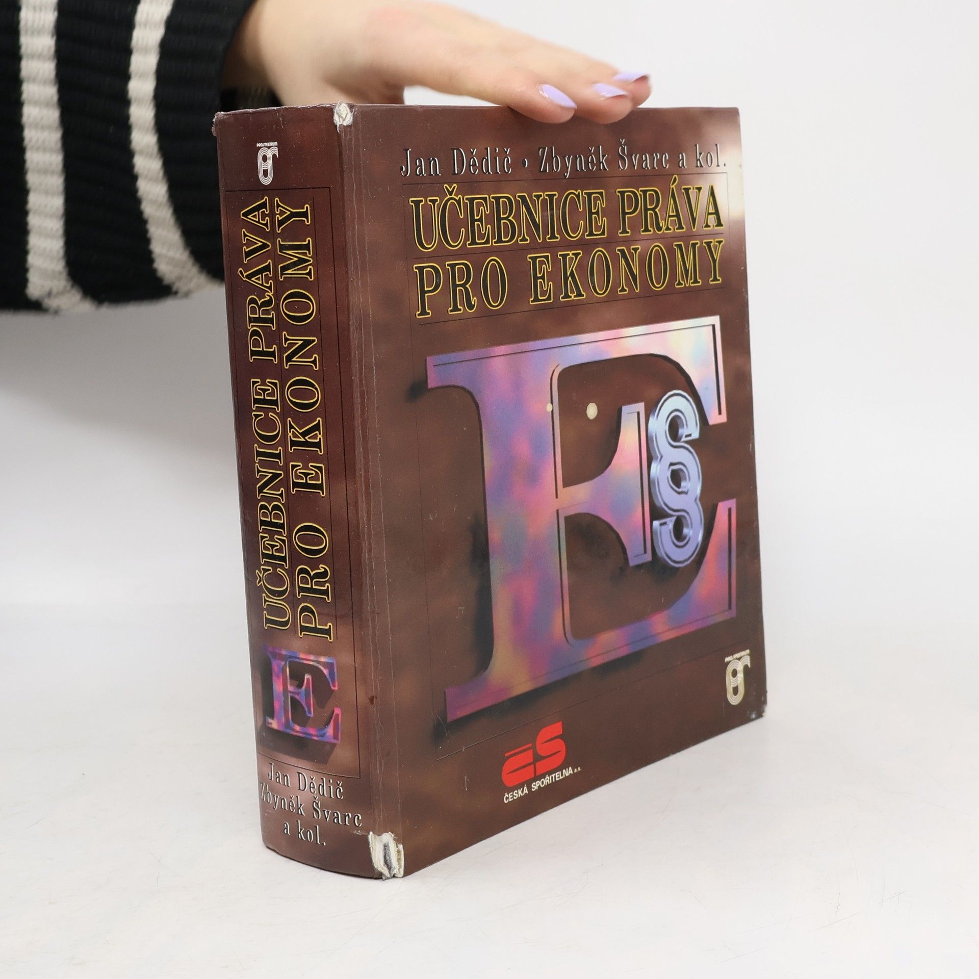 Učebnice práva pro ekonomy