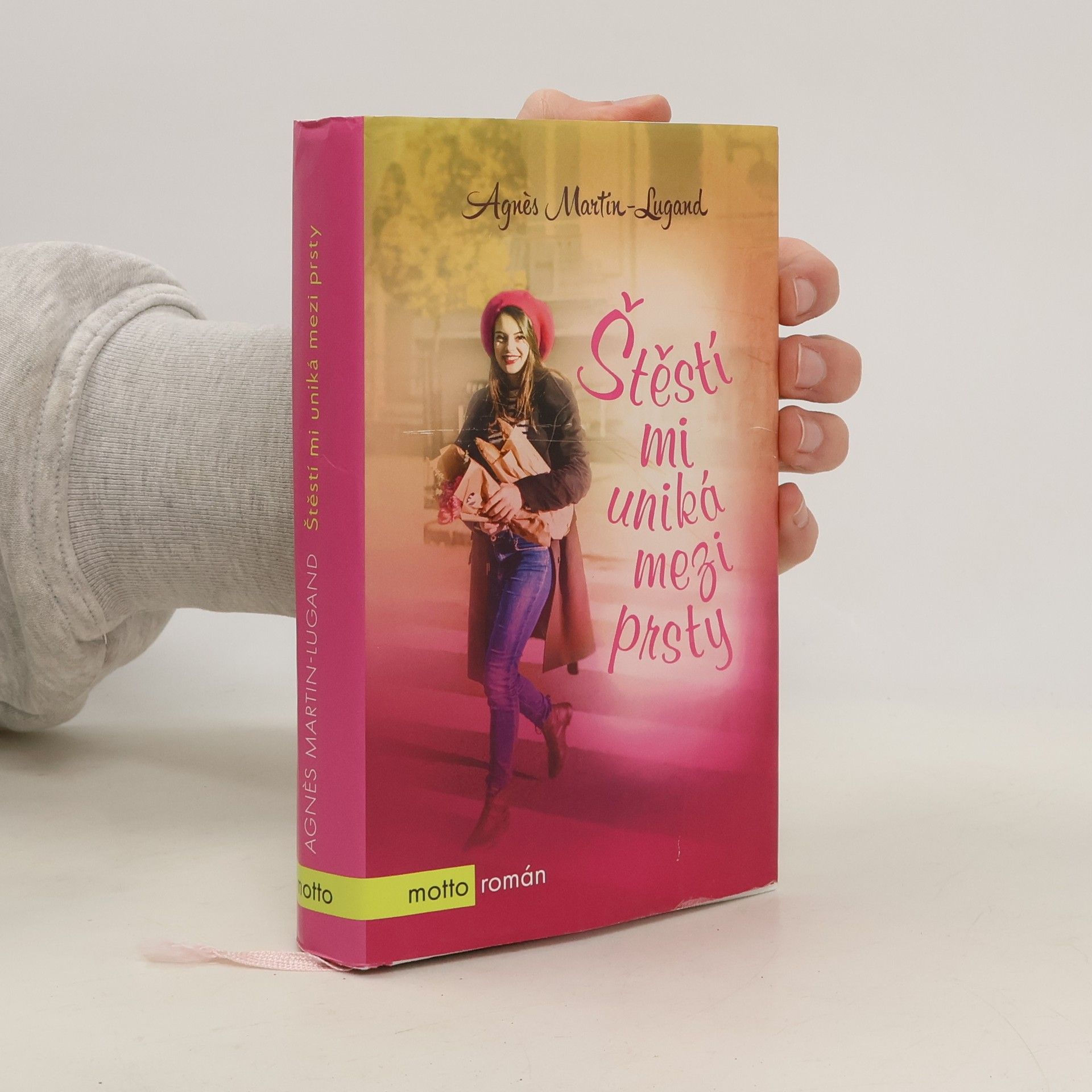 Agnès Martin-Lugand Štěstí mi uniká mezi prsty