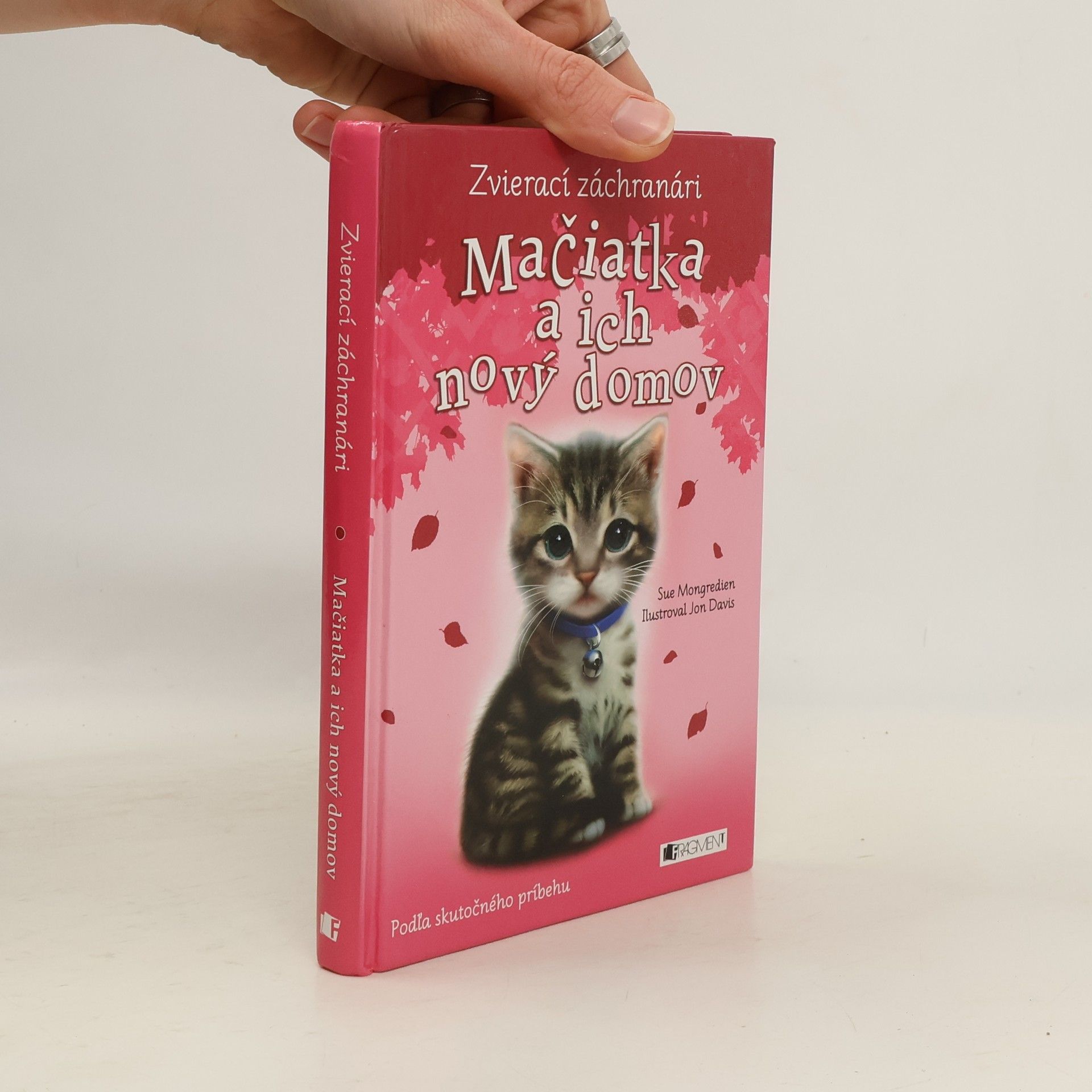 Lucy Diamond Mačiatka a ich nový domov