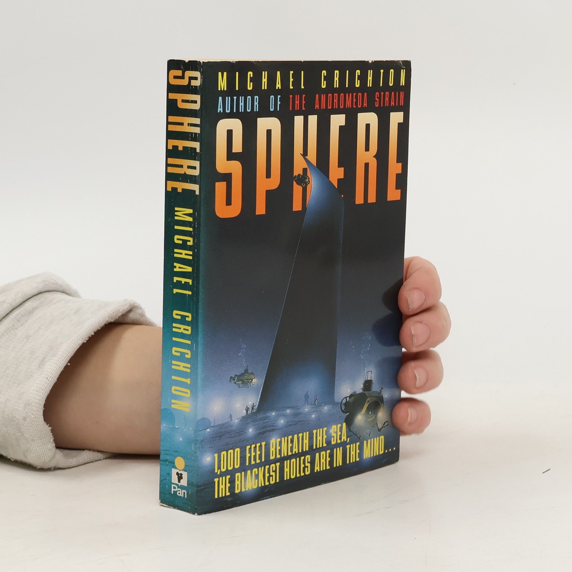 Michael Crichton Sphere