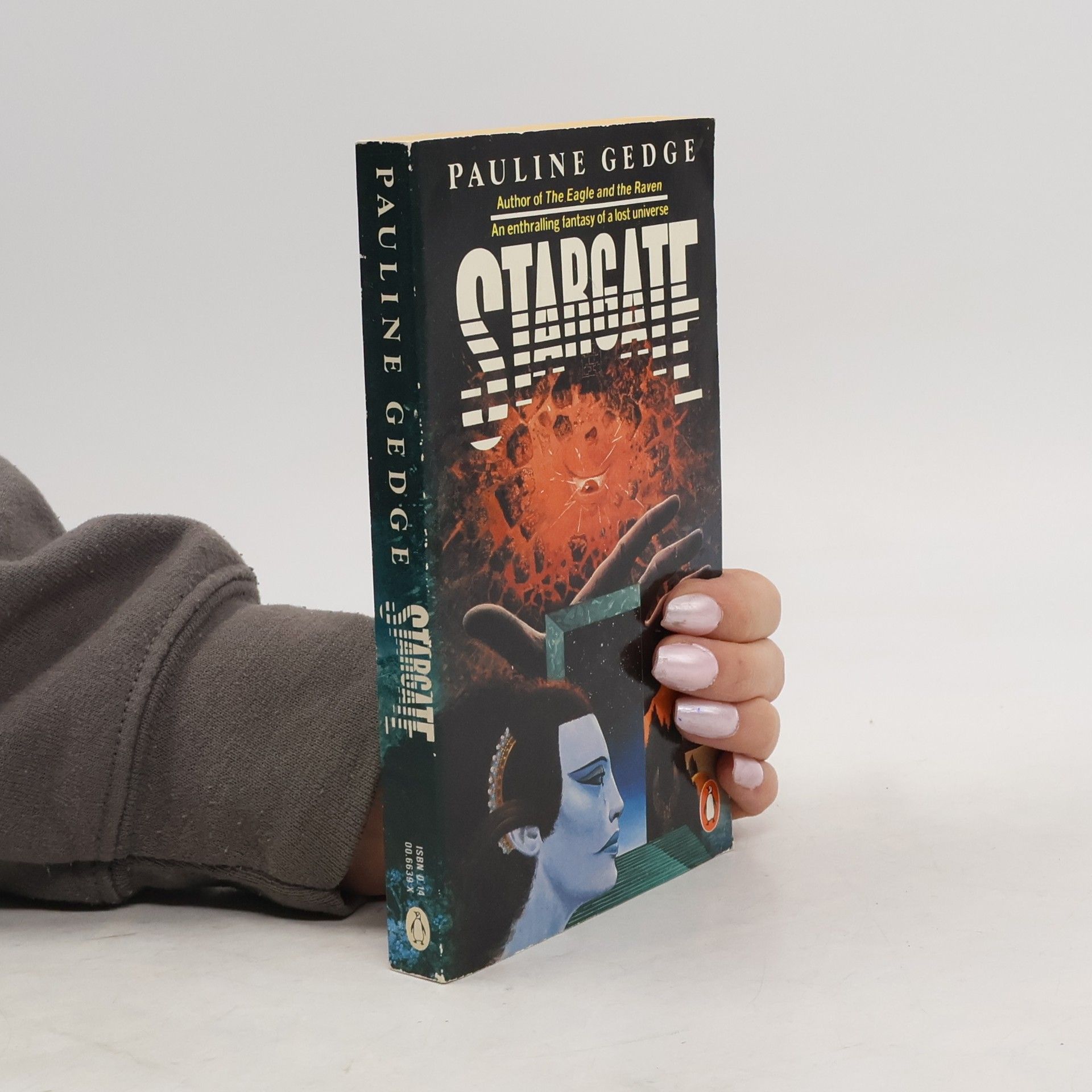 Pauline Gedge Stargate