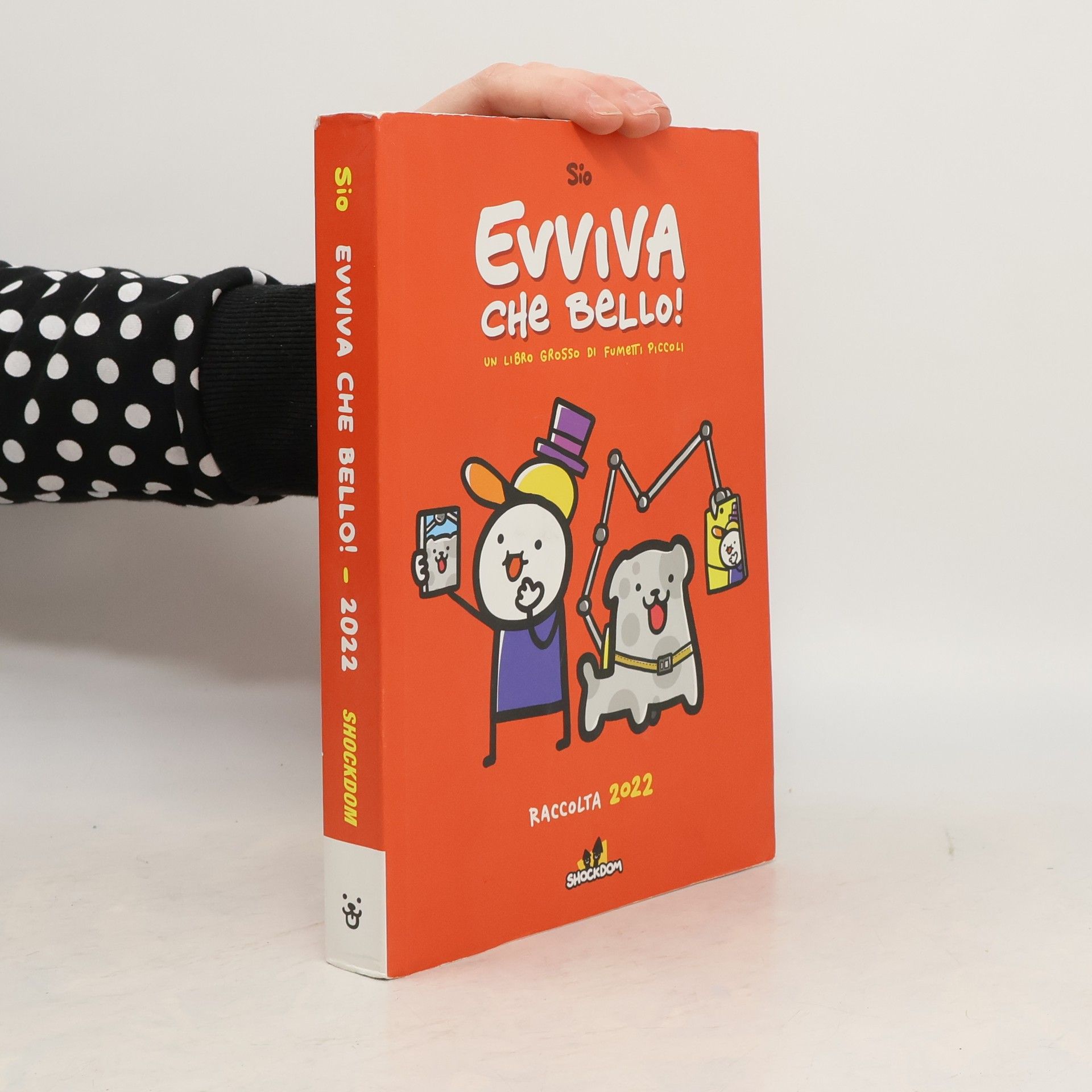 Evviva che bello! Un libro grosso di fumetti piccoli. Raccolta 2022
