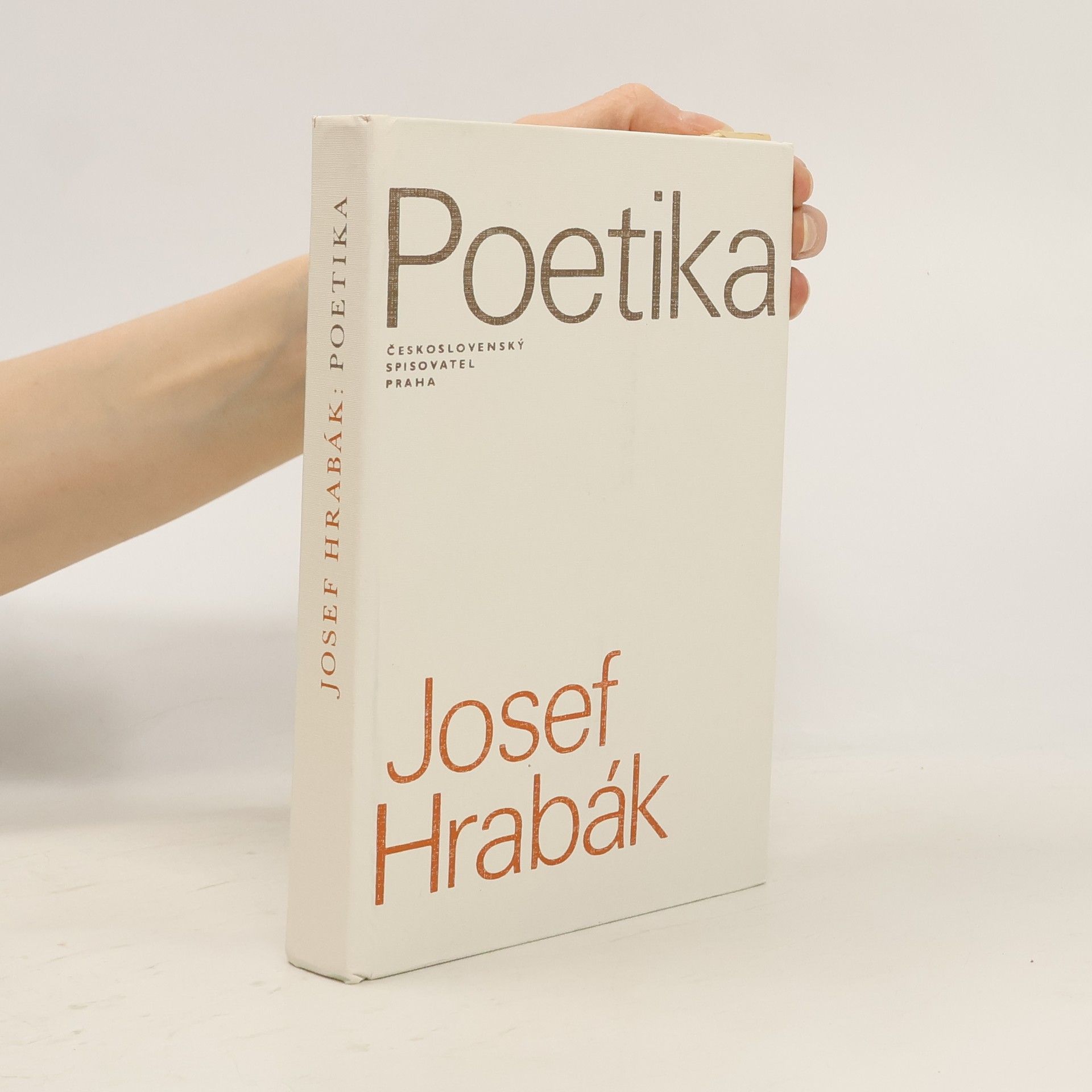 Marie Krčmová Poetika