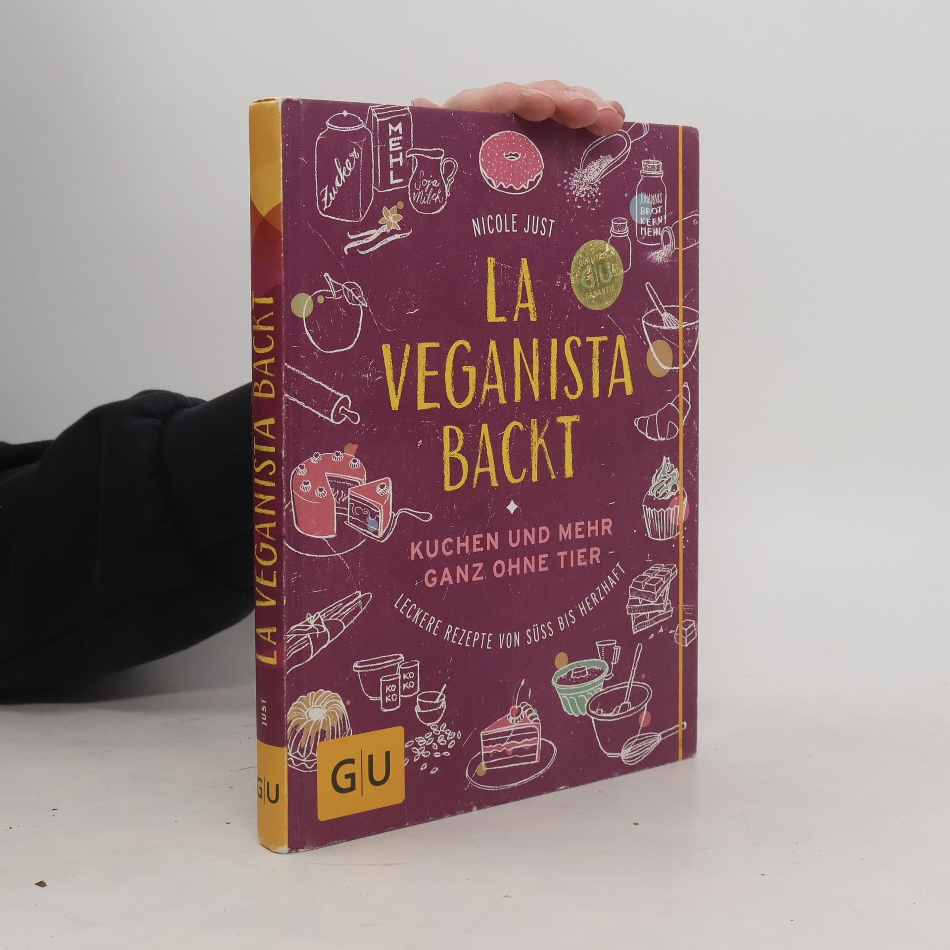 Nicole Just La Veganista backt