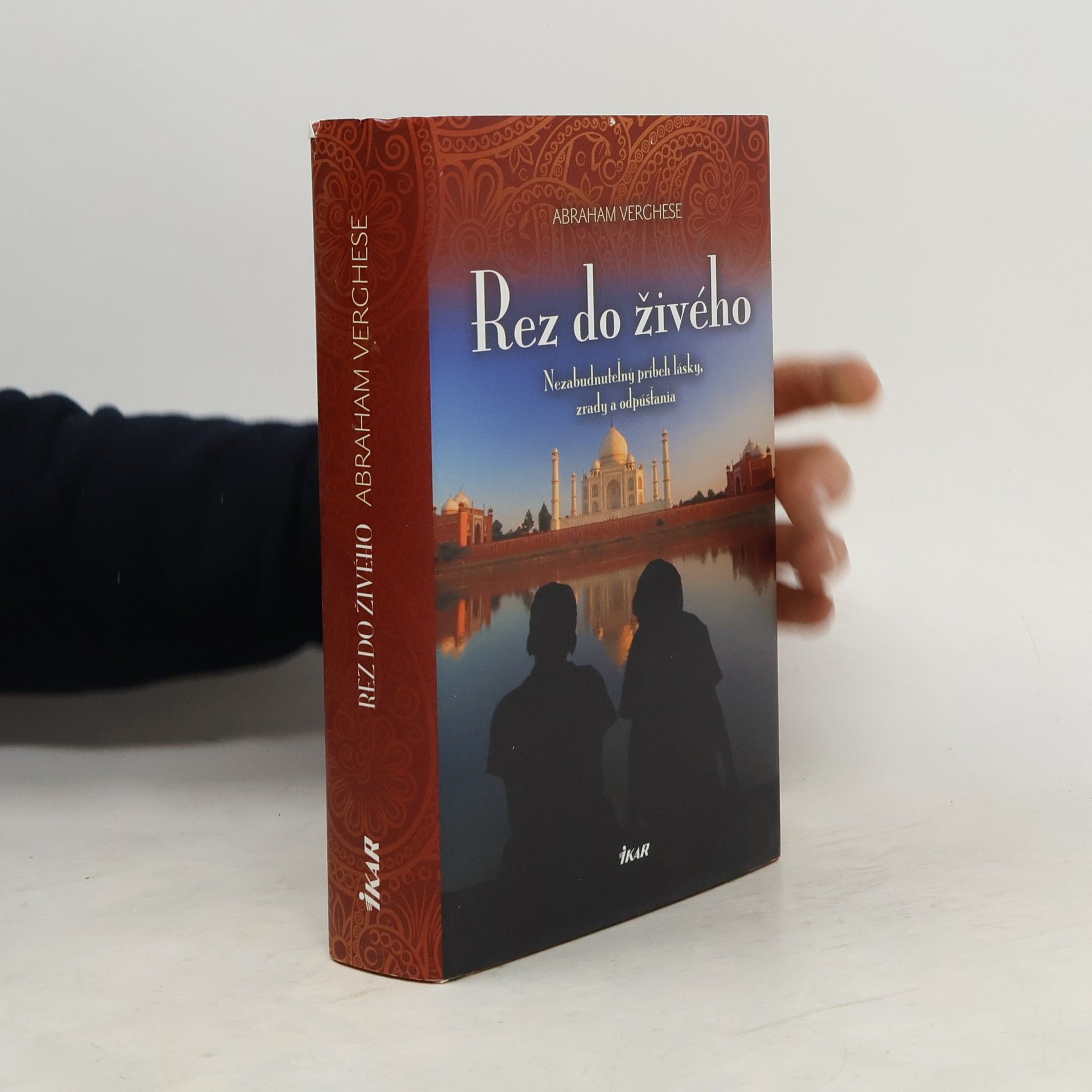 A. Abraham Verghese Rez do živého