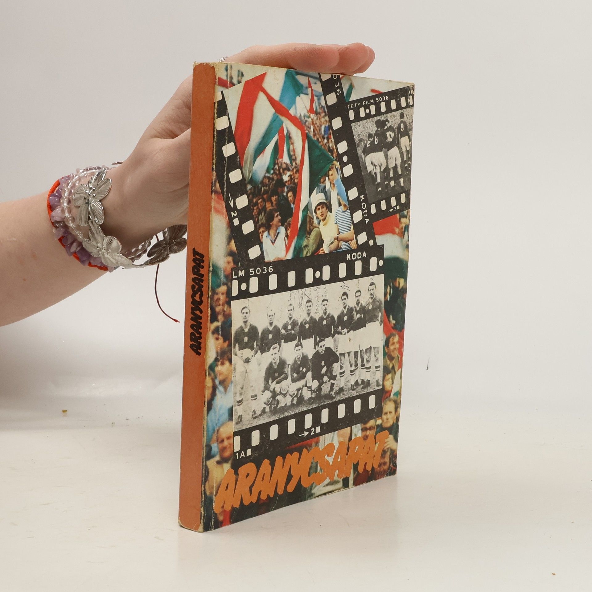 Collectif d'auteurs Aranycsapat