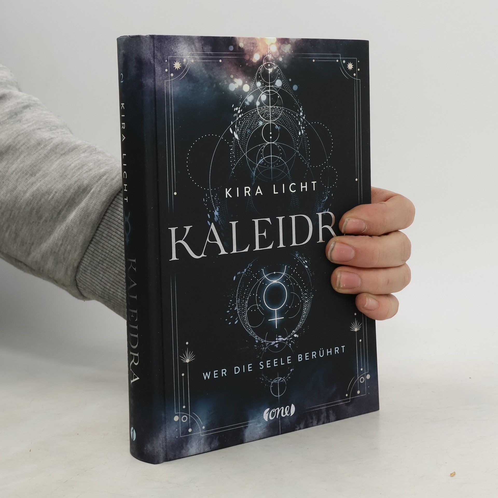 Kira Licht Kaleidra. Wer die Seele berührt