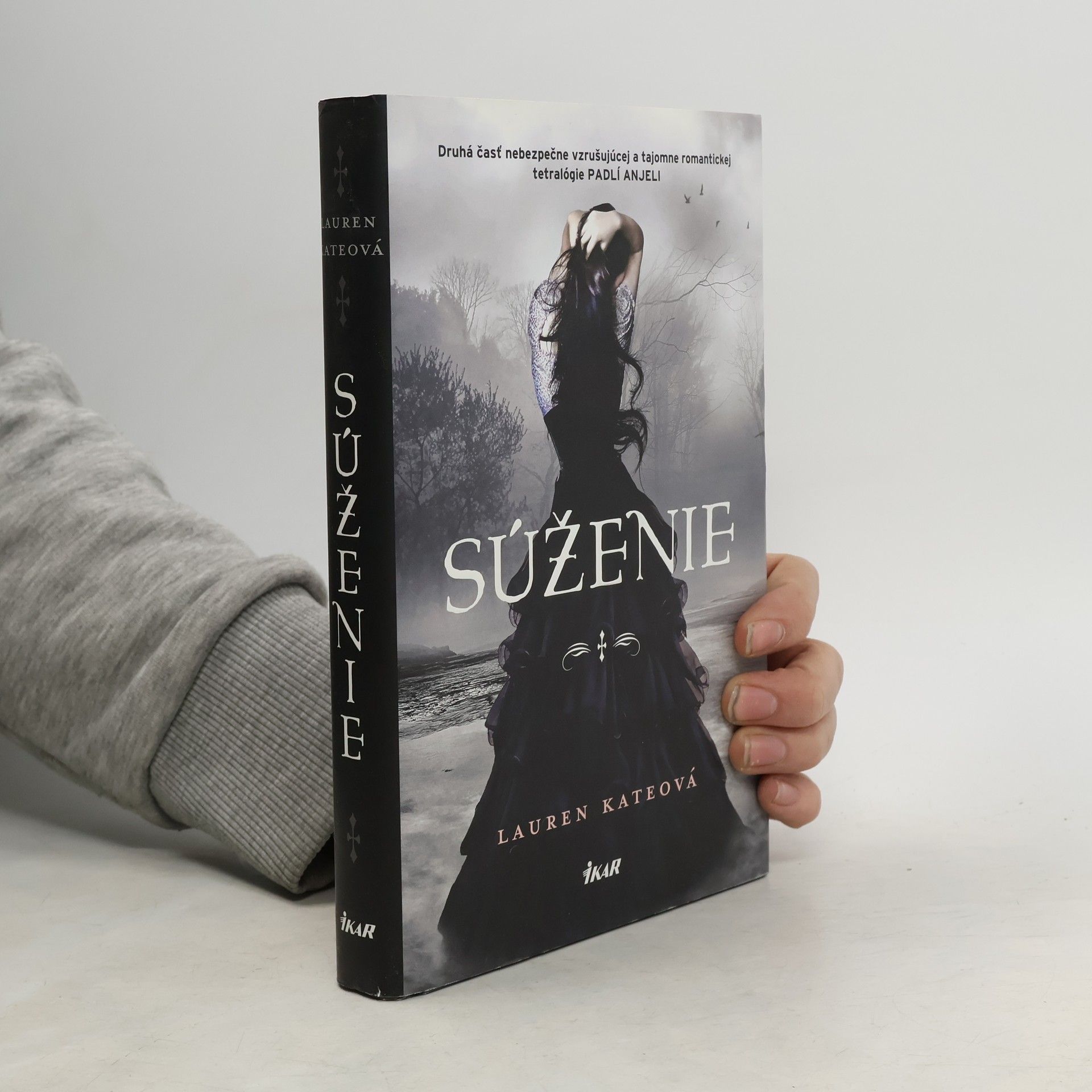 Lauren Kate Súženie