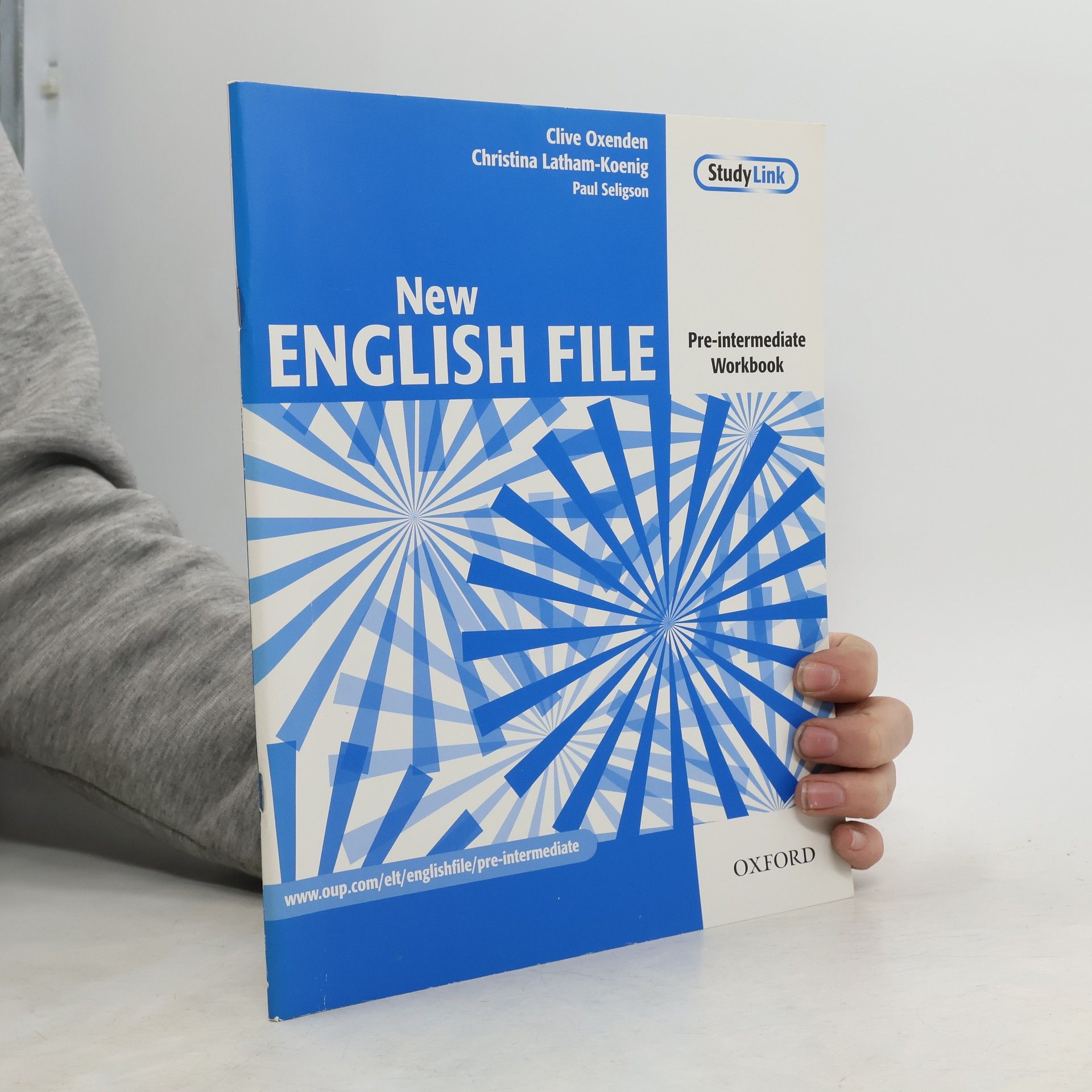 AA.VV. New English File. Pre-intermediate Workbook