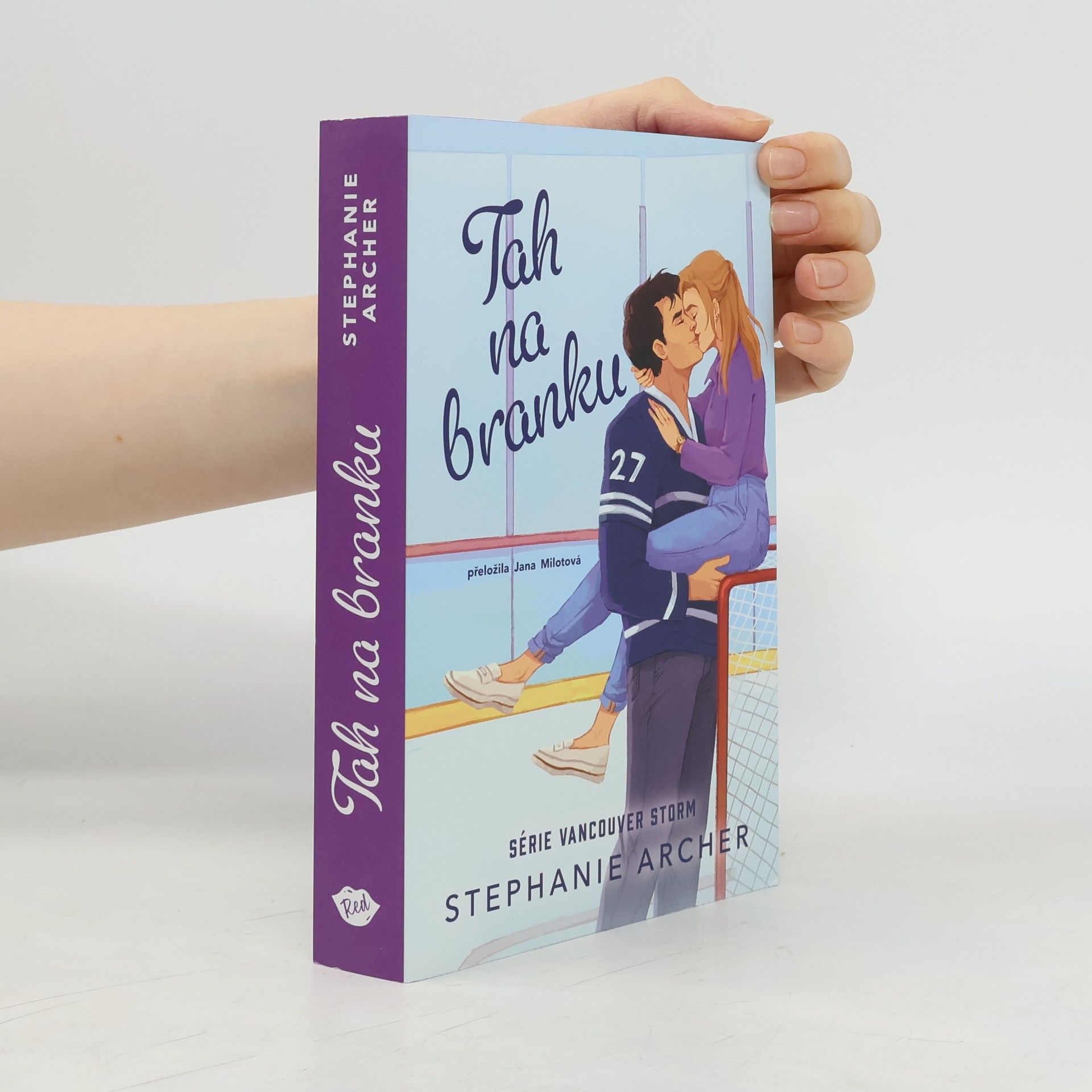 Stephanie Archer Tah na branku