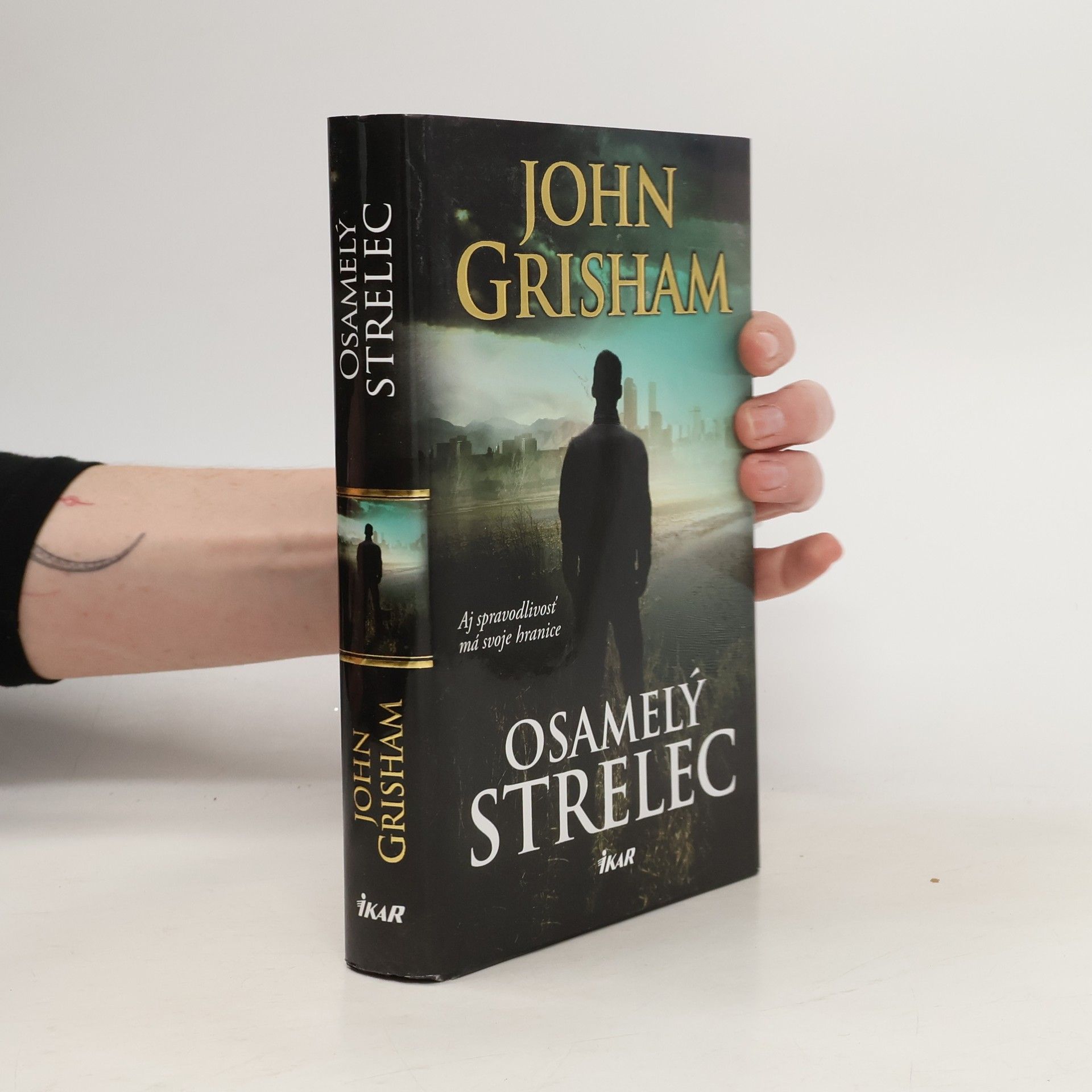 John Grisham Osamelý strelec