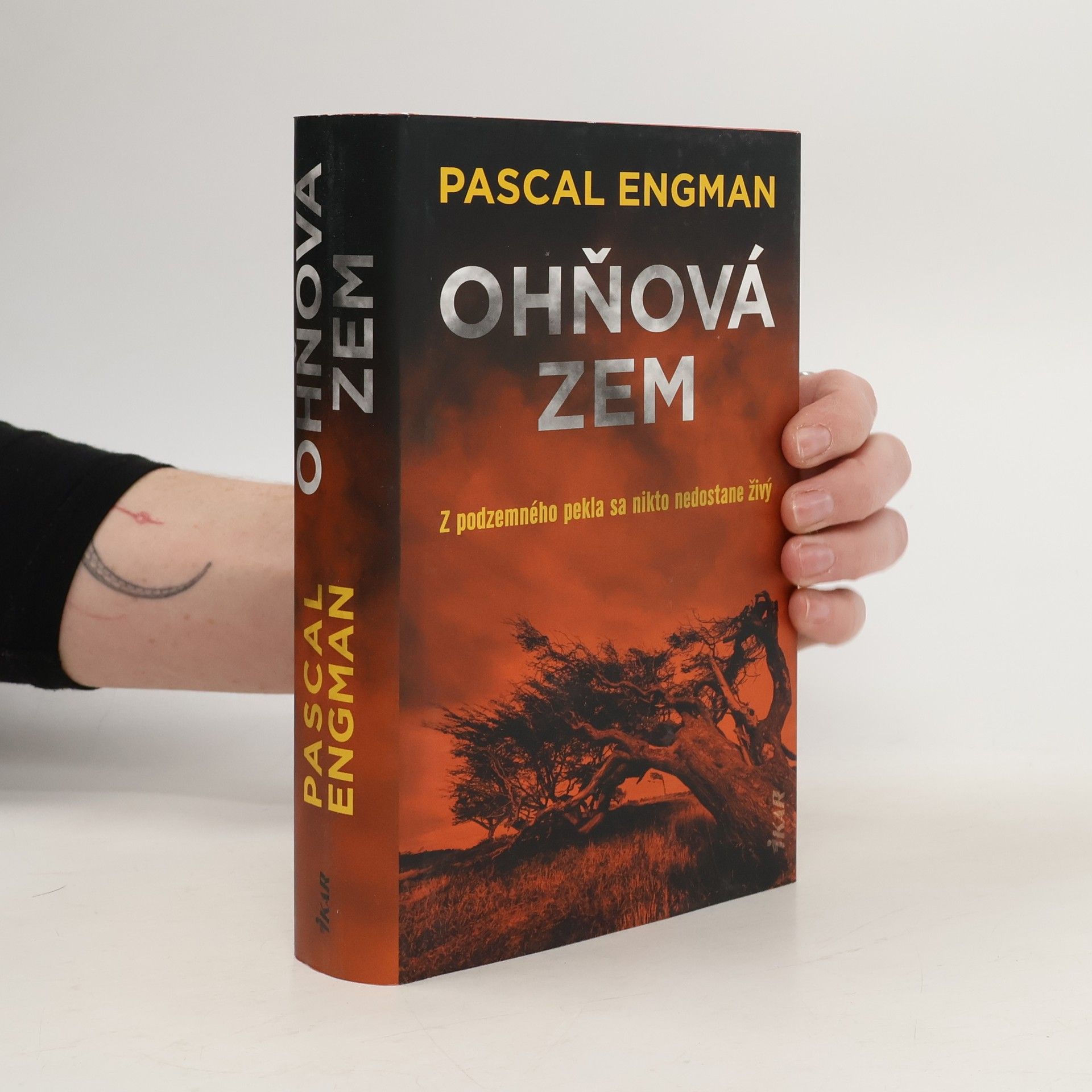 Pascal Engman Ohňová zem