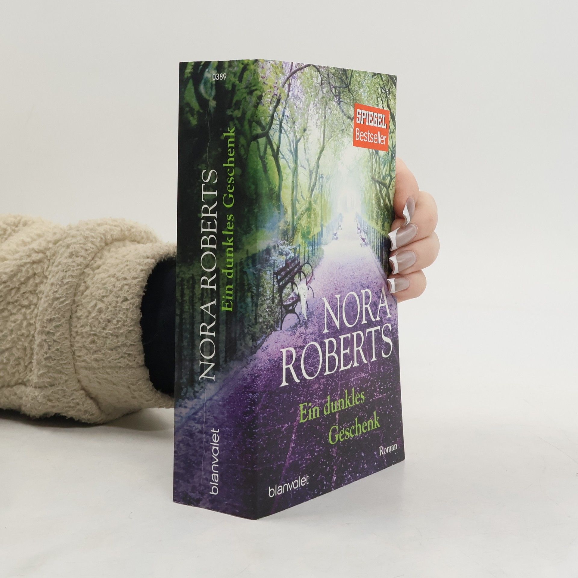 Nora Roberts Ein dunkles Geschenk