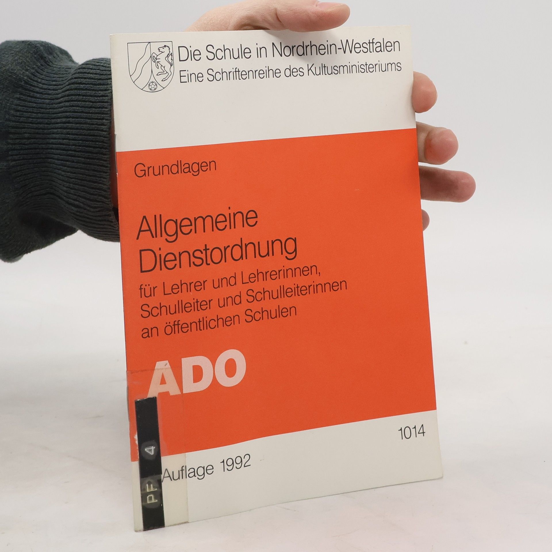 Winfried Jehkul Allgemeine Dienstordnung für Lehrer und Lehrerinnen, Schulleiter und Schulleiterinnen an öffentlichen Schulen