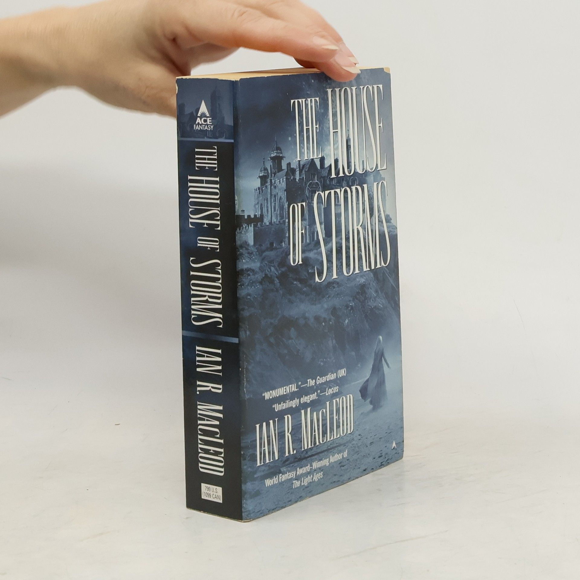 Ian R. MacLeod The House of Storms