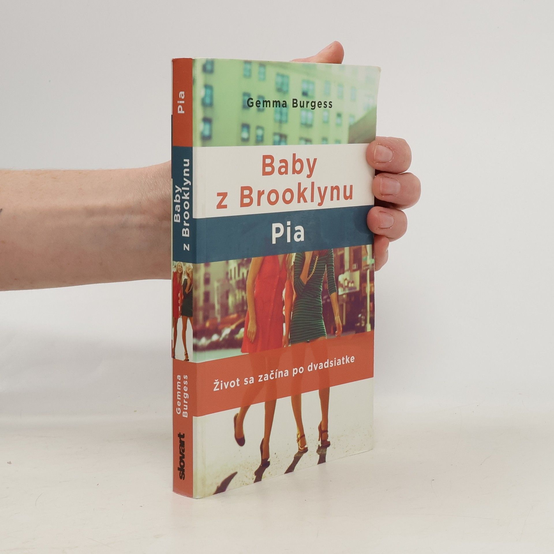 Gemma Burgess Baby z Brooklynu. Pia