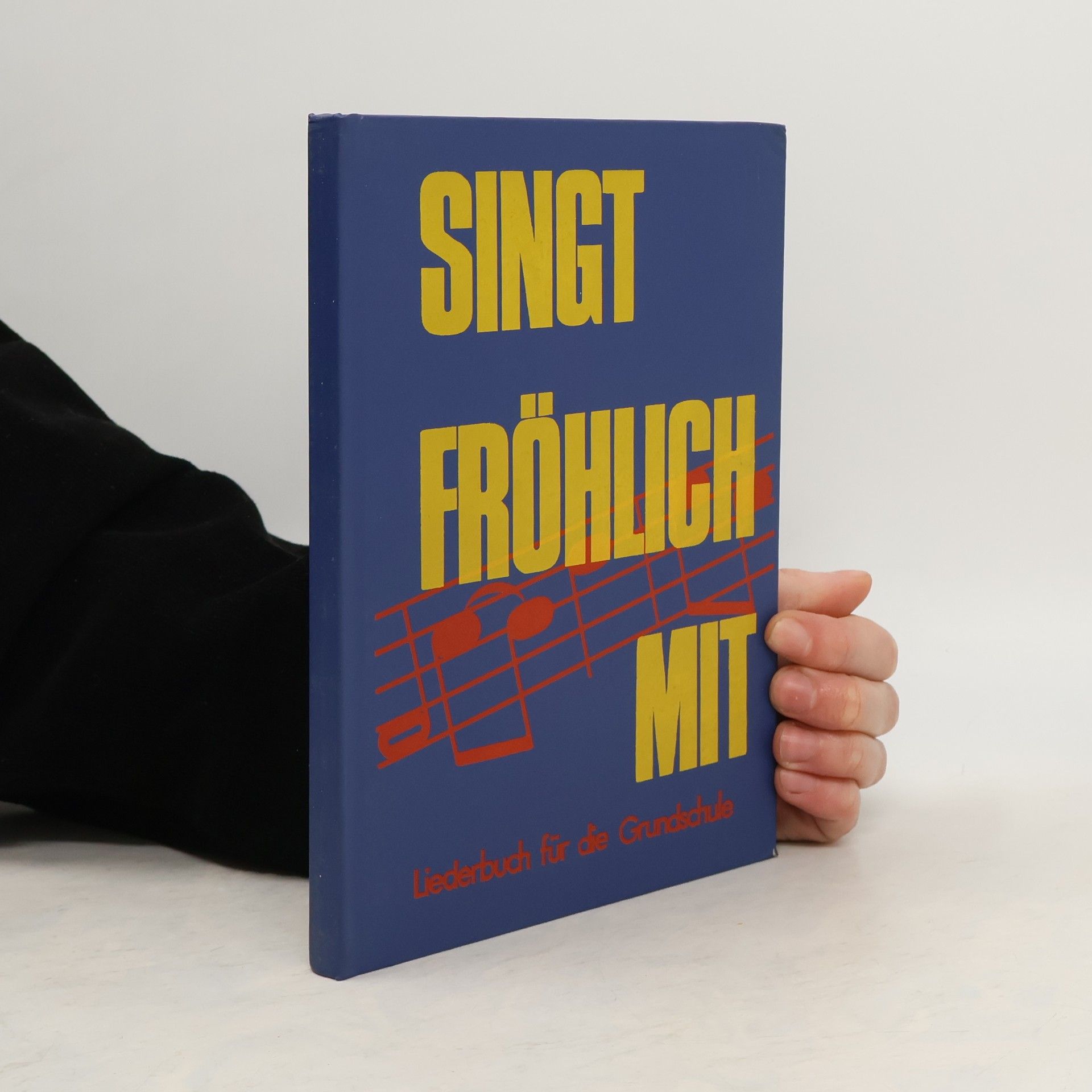 Rudolf Schwarz Singt fröhlich mit