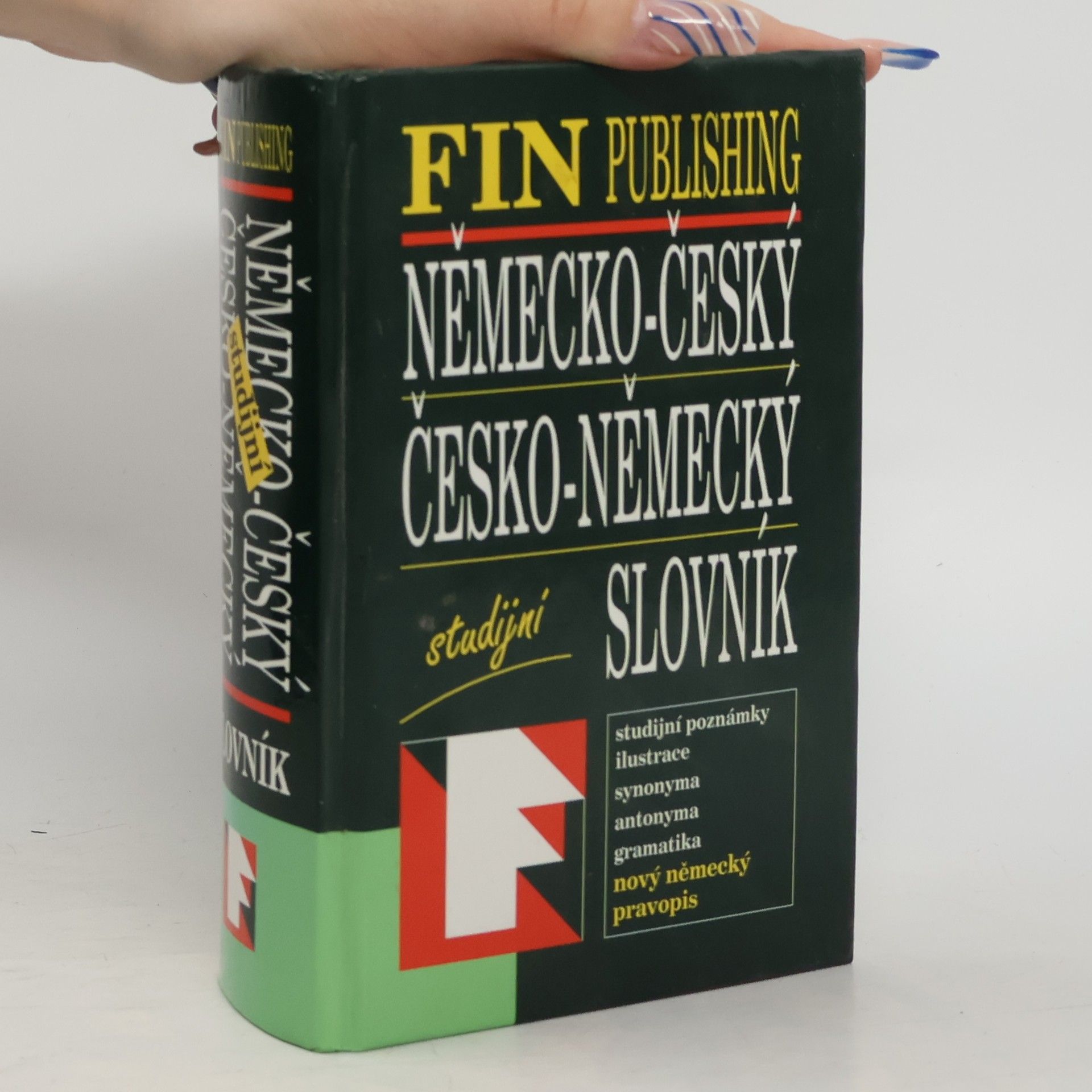 Kolektiv autorů Německo-český, česko-německý studijní slovník