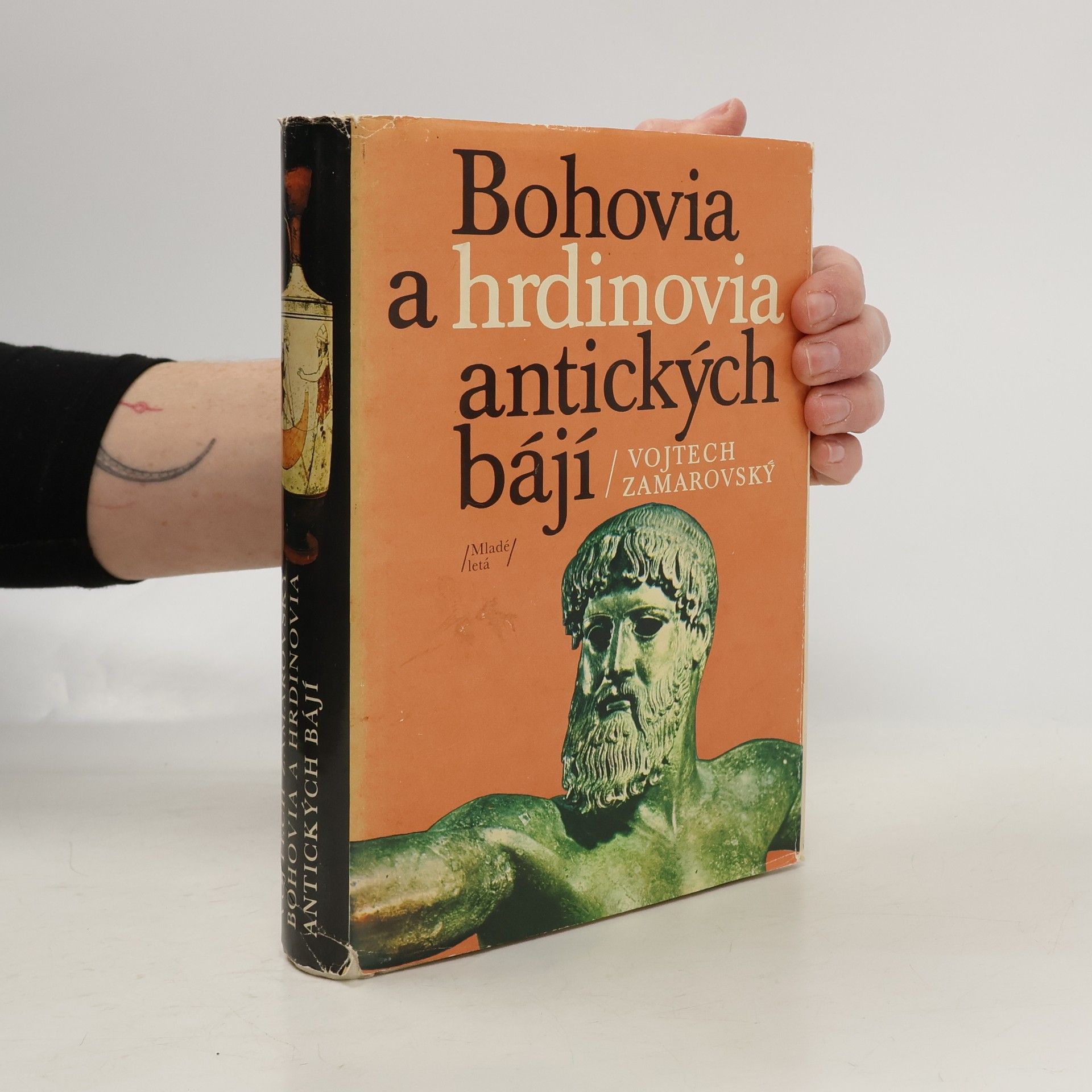 Vojtech Zamarovský Bohovia a hrdinovia antických bájí