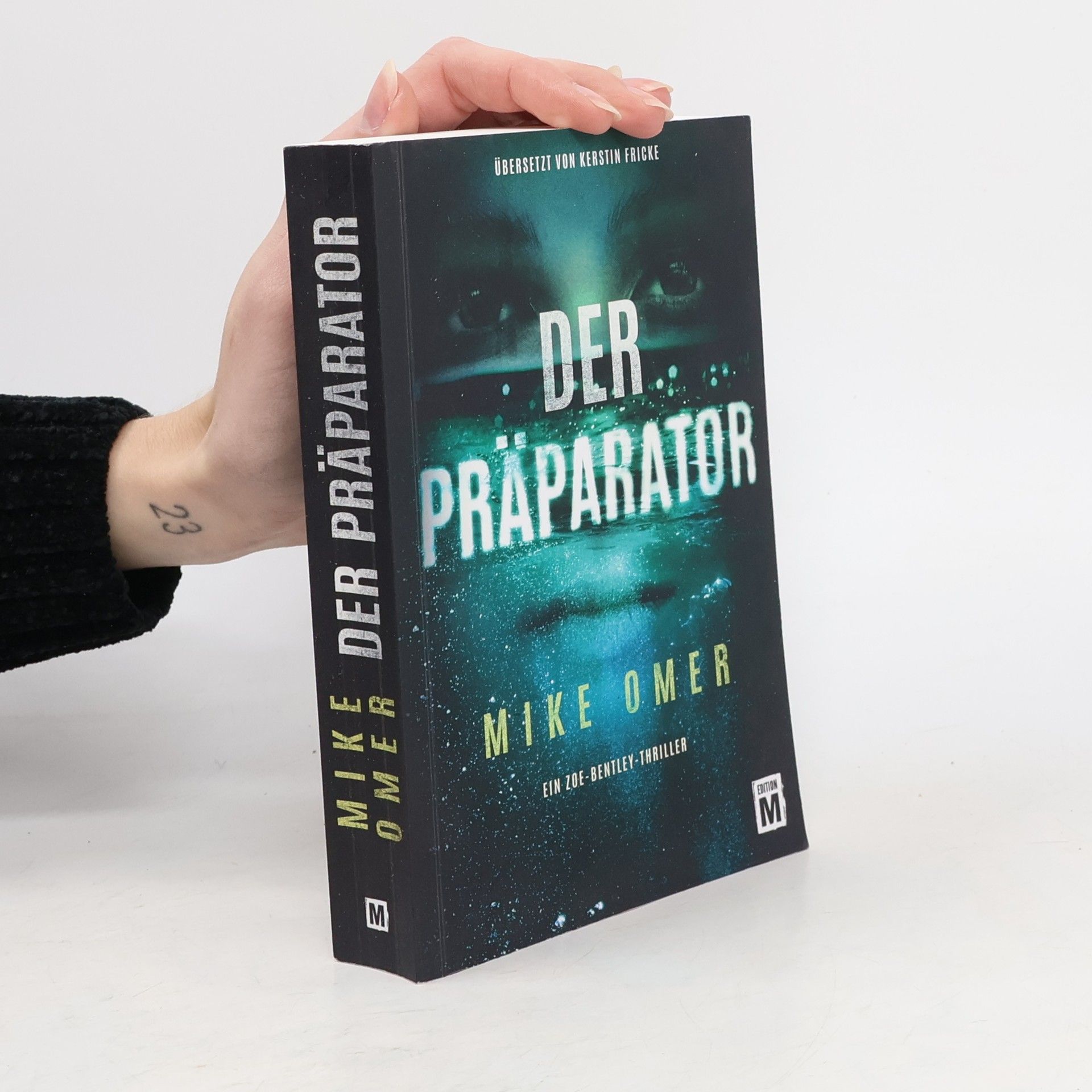 Mike Omer Der Präparator