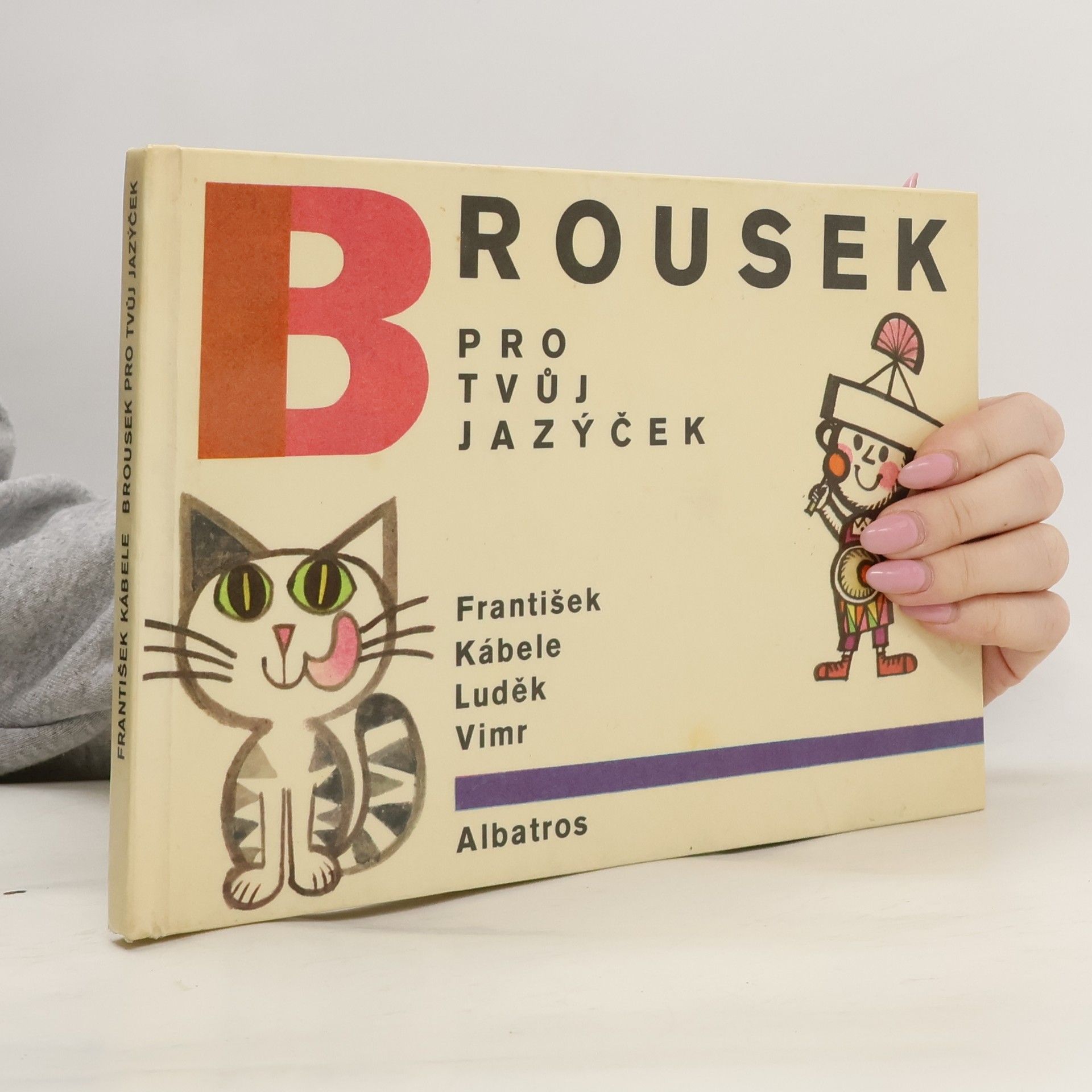 Brousek pro tvůj jazýček