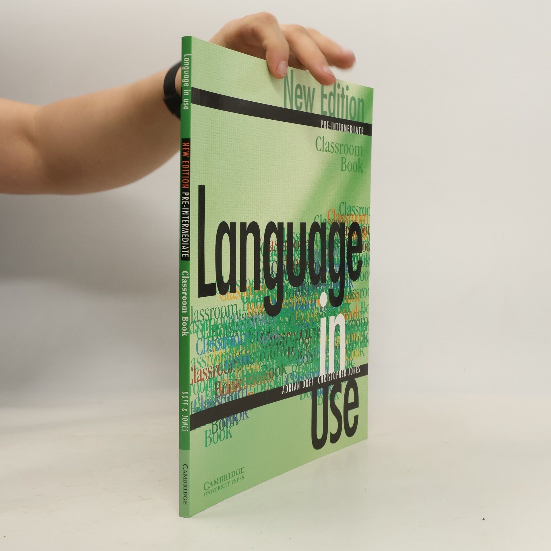 Language in use. Pre-intermediate. Classroom book