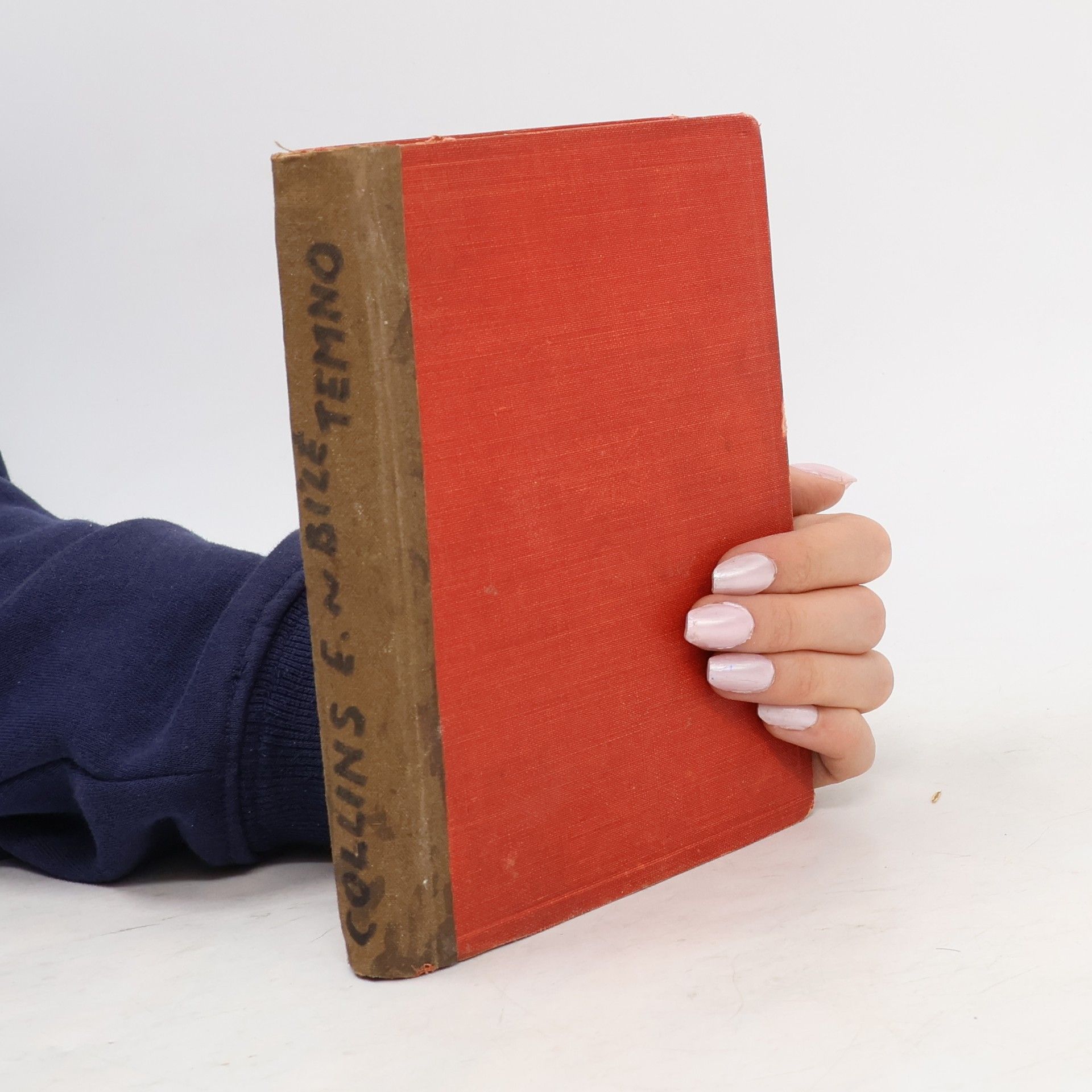 Edgar Collins Bílé temno