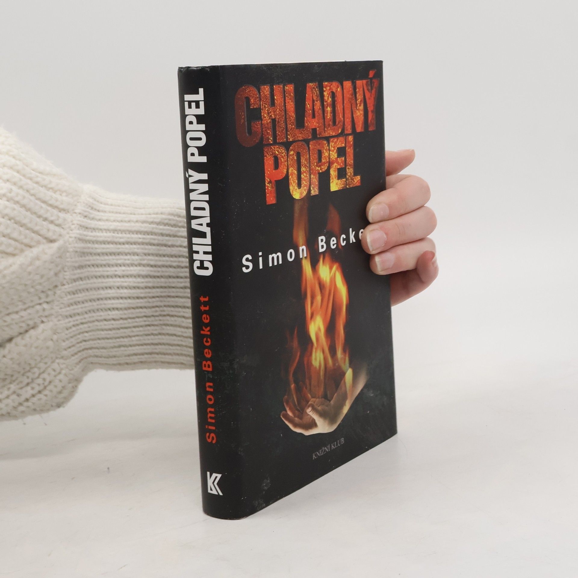 Simon Beckett Chladný popel