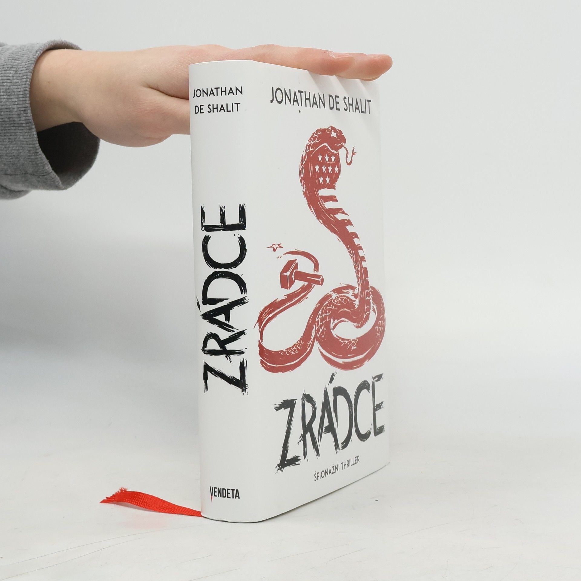 Jonathan De Shalit Zrádce