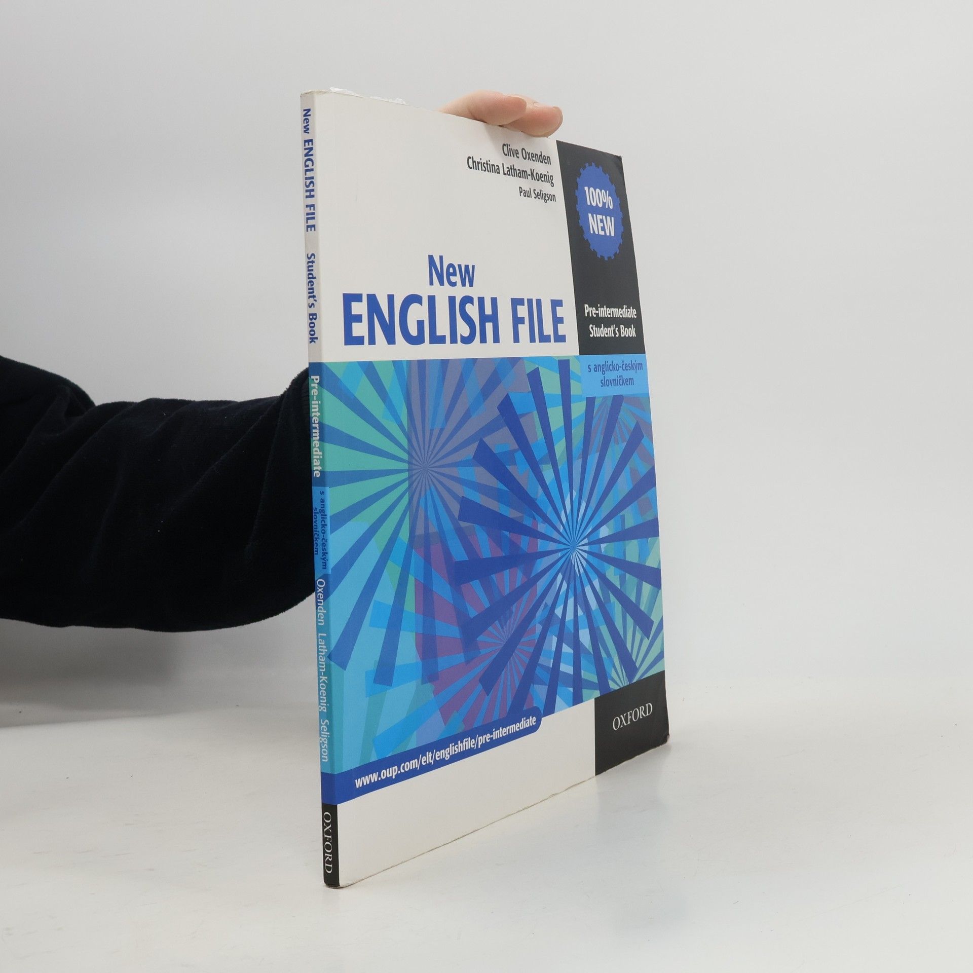 Clive Oxenden New English File. Pre-Intermediate, Student's Book