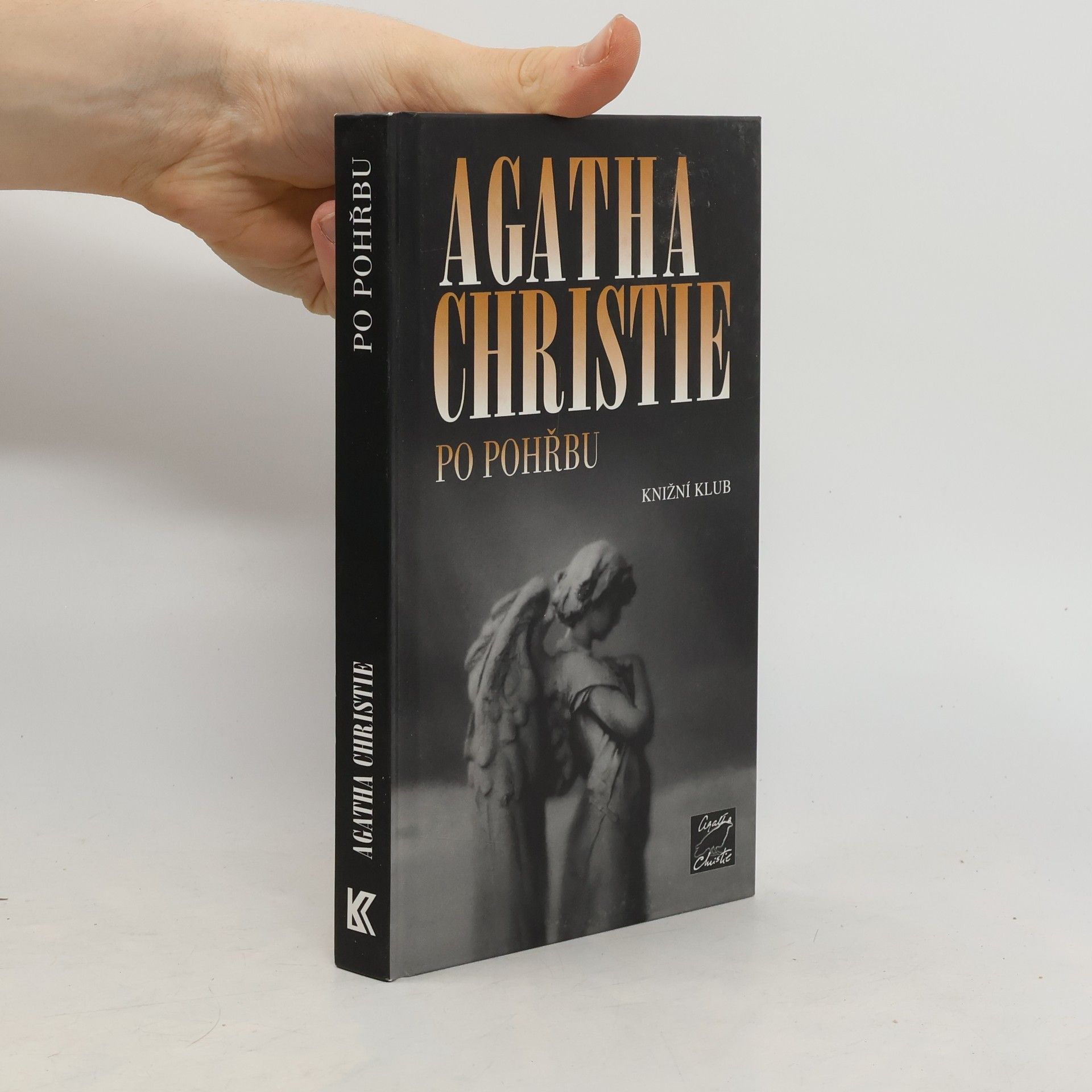 Agatha Christie Po pohřbu