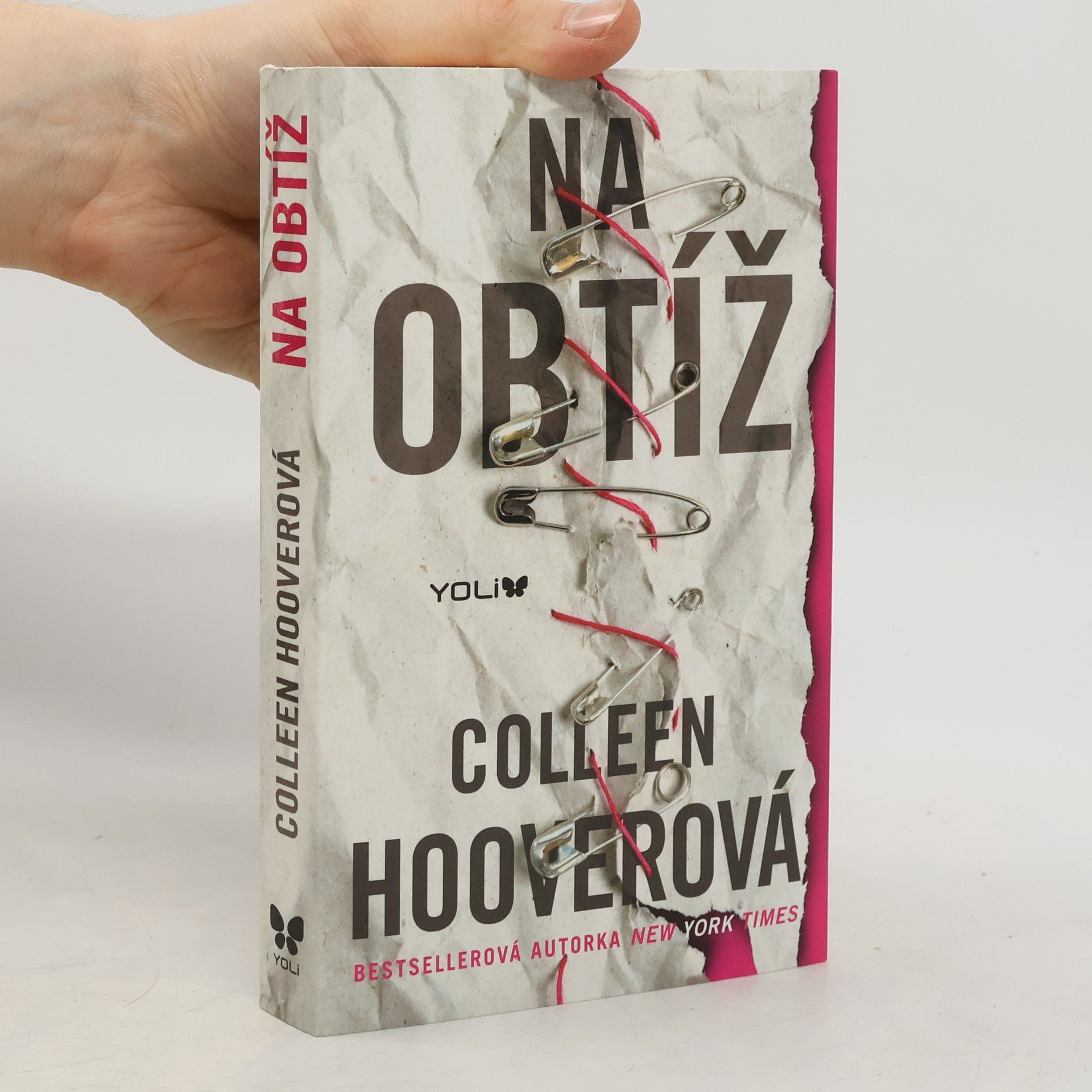 Colleen Hoover Na obtíž