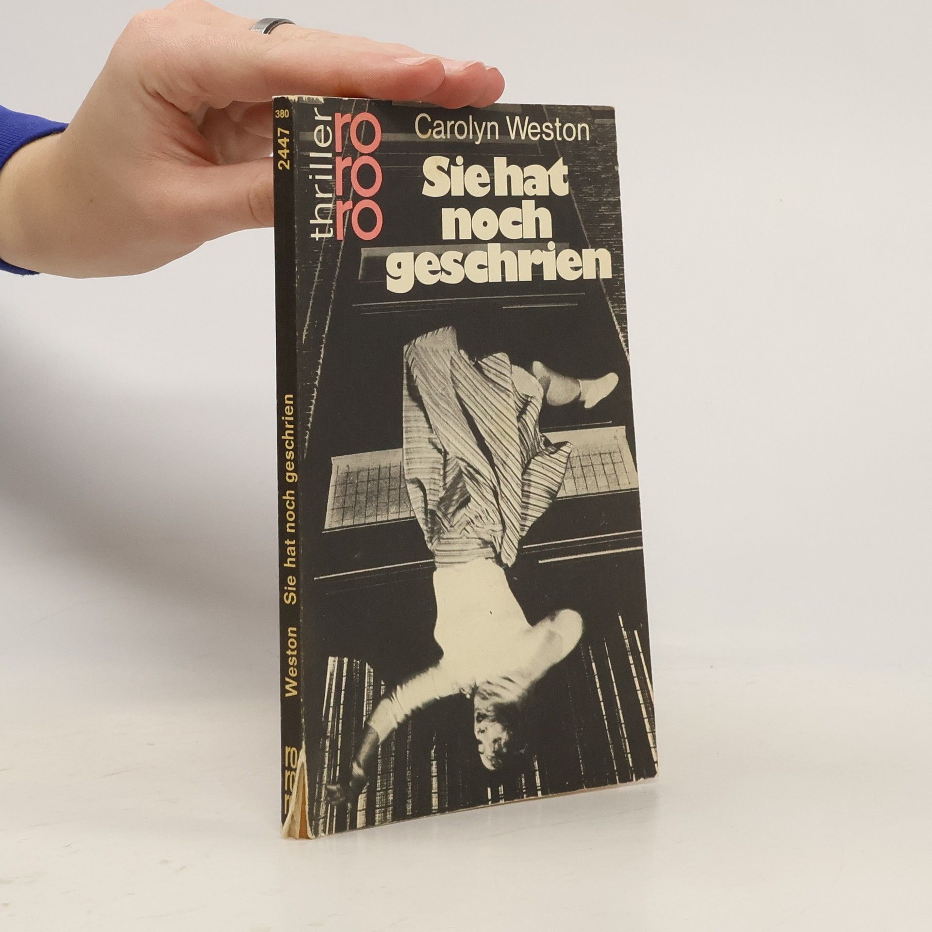 Carolyn Weston Sie hat noch geschrien