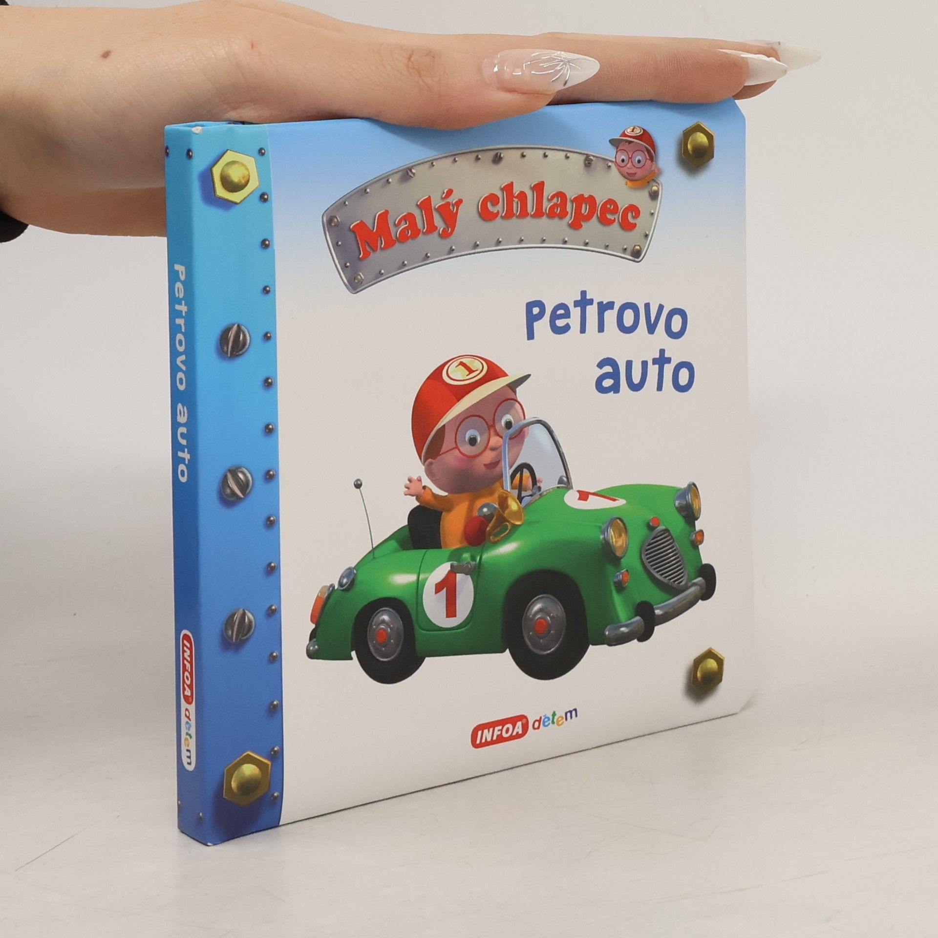 Emilie Beaumont Malý chlapec - Petrovo auto