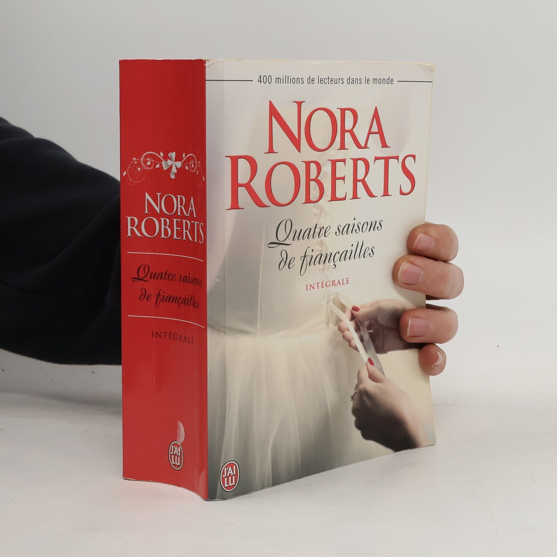 Nora Roberts Quatre saisons de fiançailles intégrale