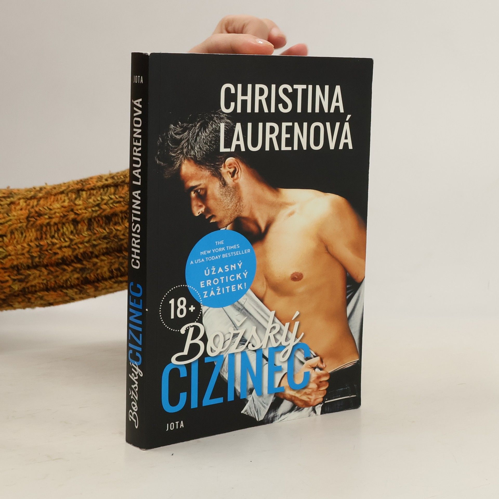 Christina Lauren Božský cizinec