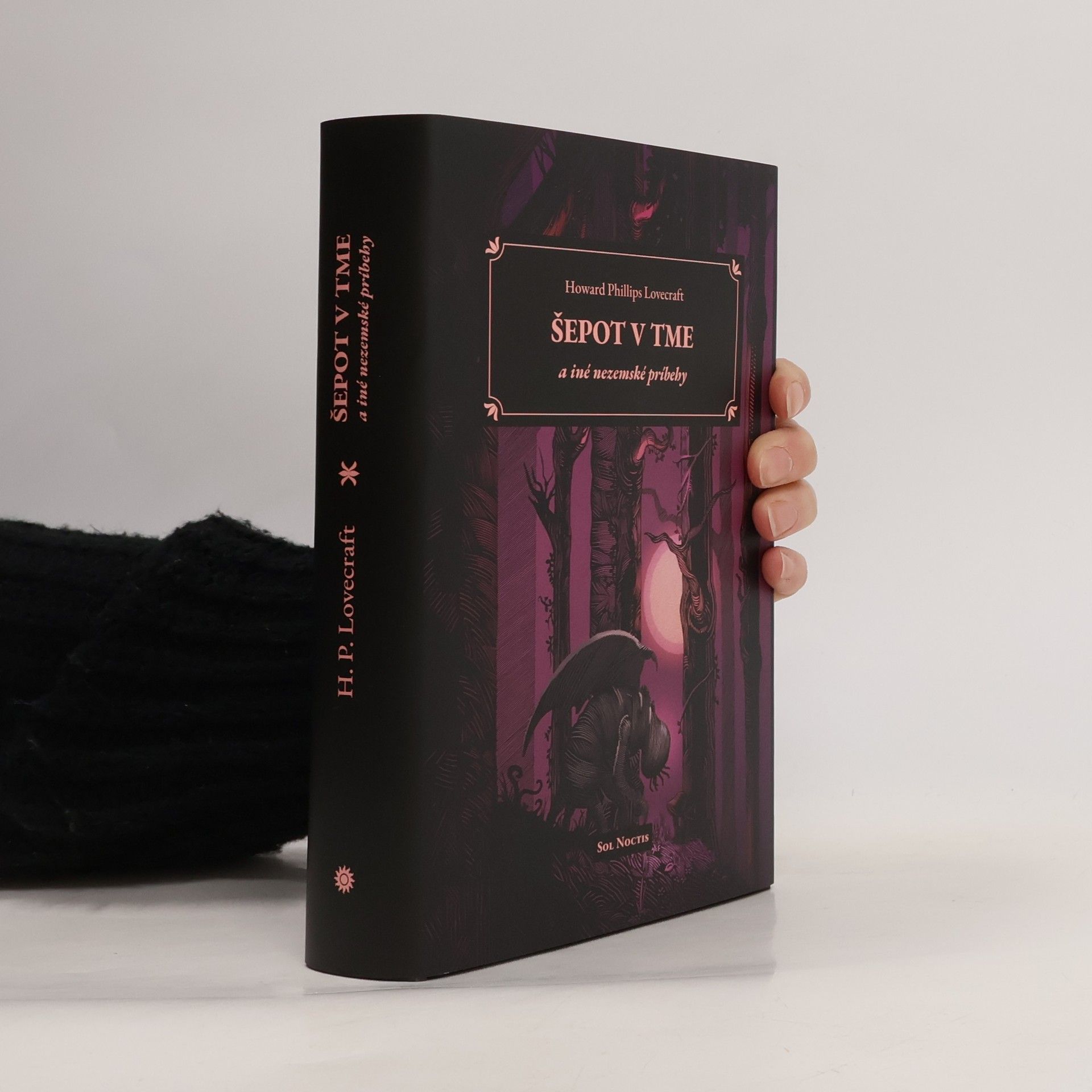 Howard Phillips Lovecraft Šepot v tme a iné nezemské príbehy