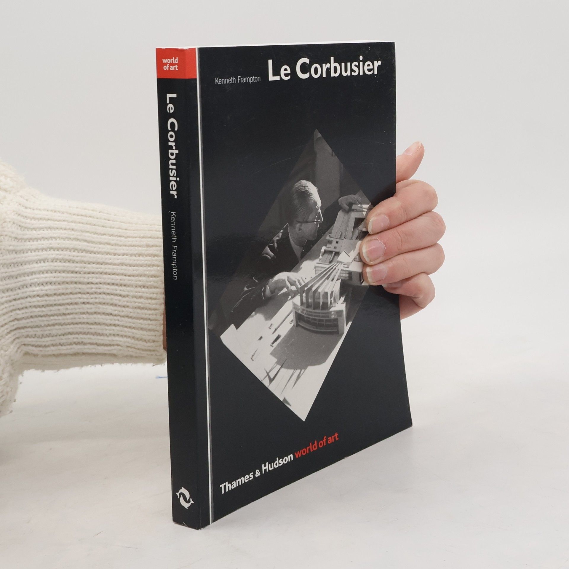 Kenneth Frampton Le Corbusier