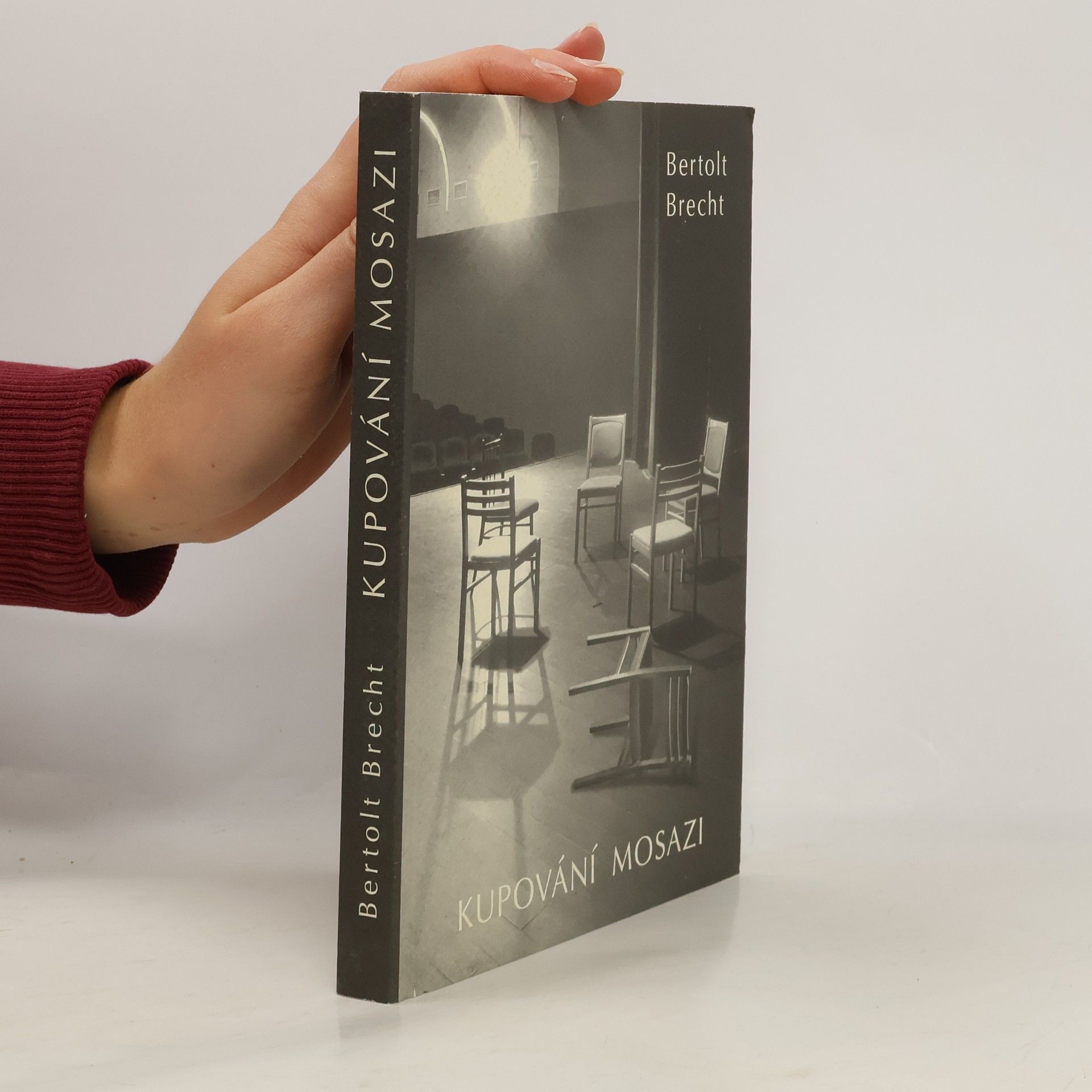Bertolt Brecht Kupování mosazi